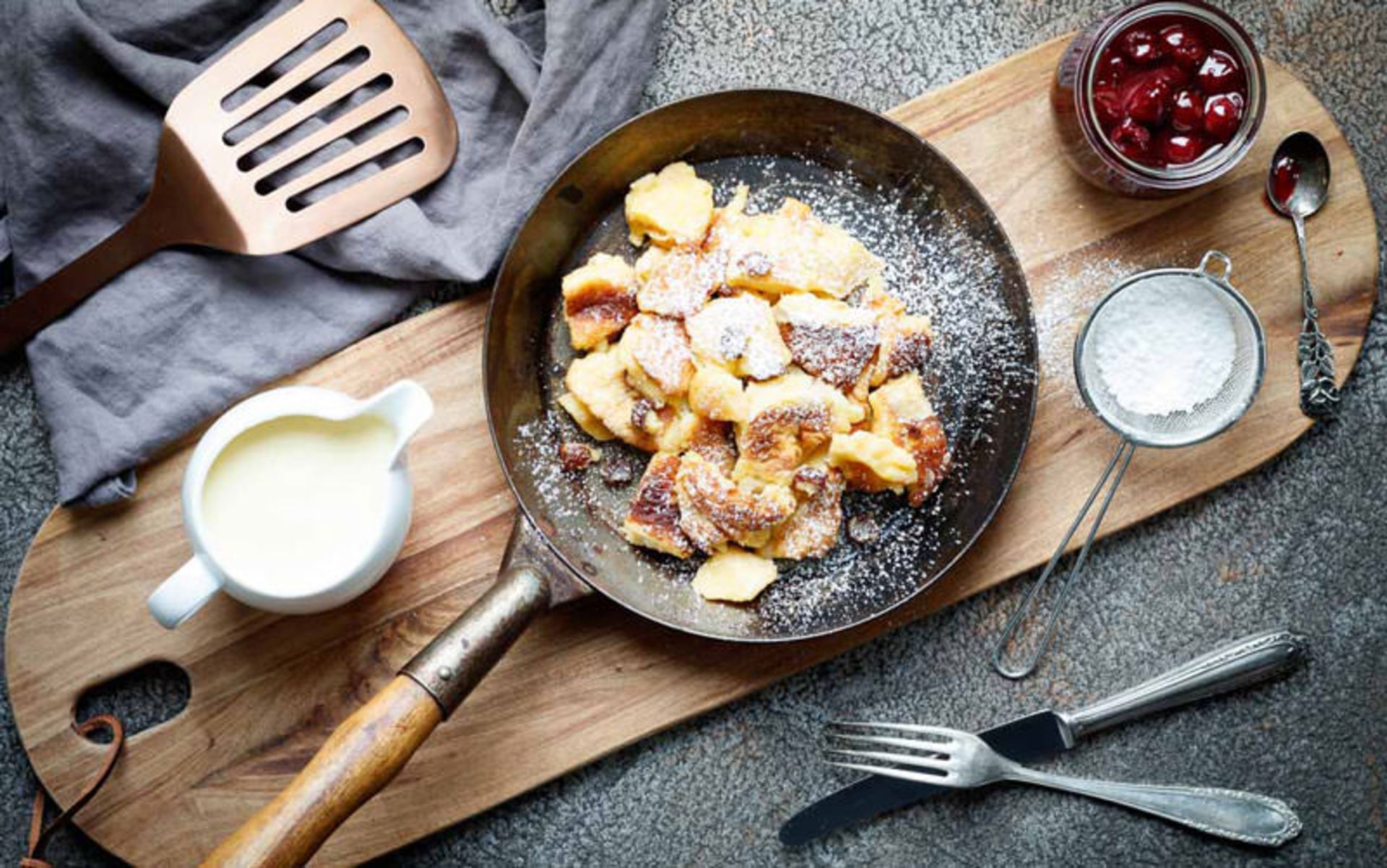 پنکیک Kaiserschmarrn – اتریش
