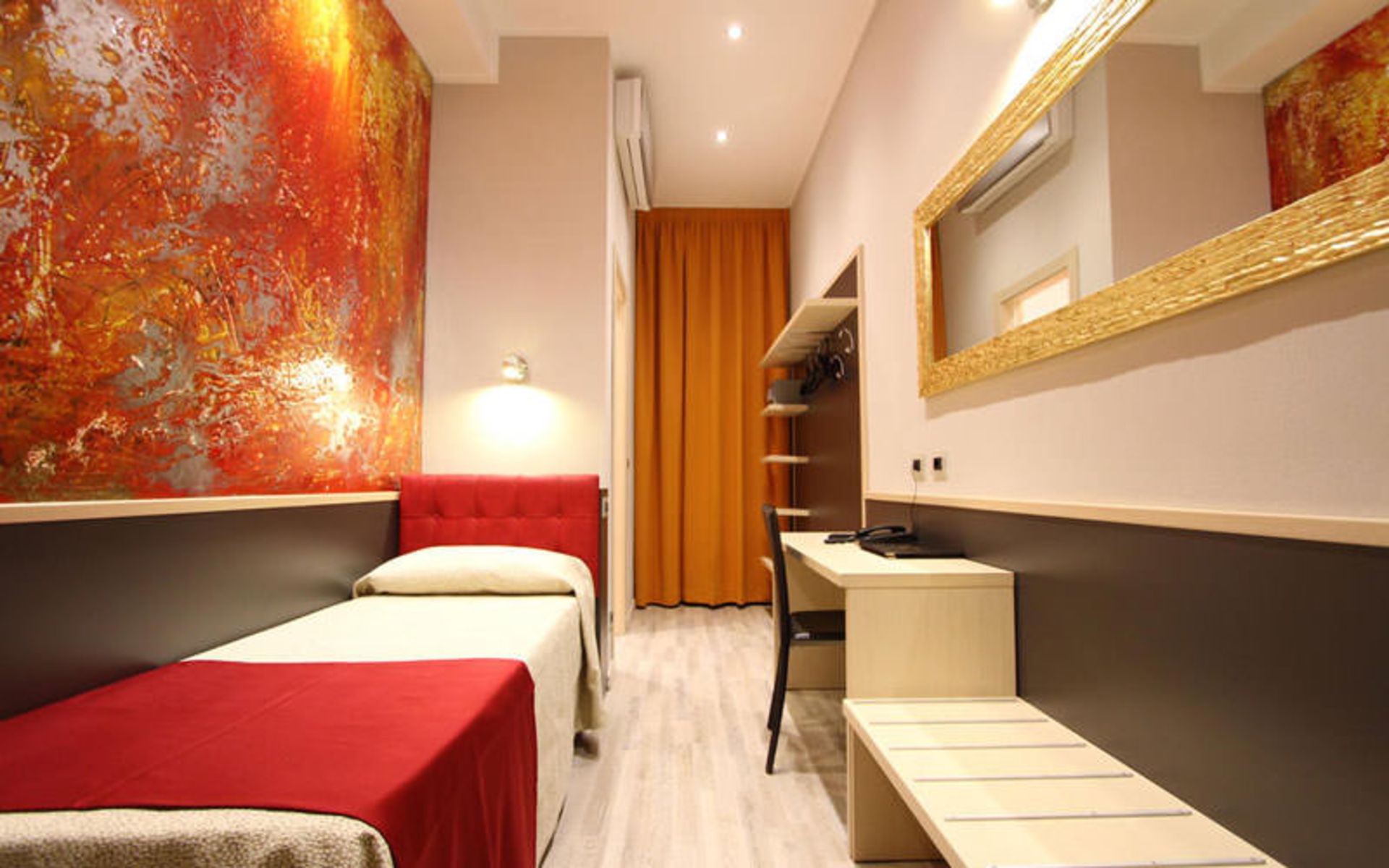هتل دمو (Hotel Demo)