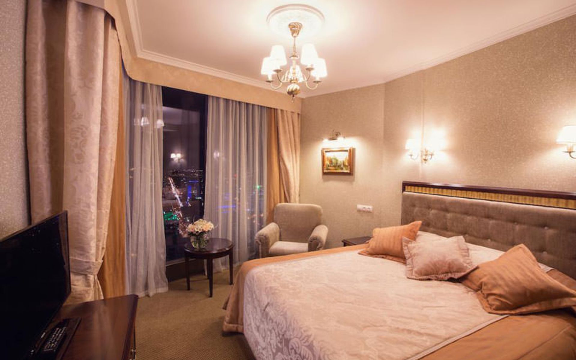 هتل ویستوسکی (Vysotsky Hotel)