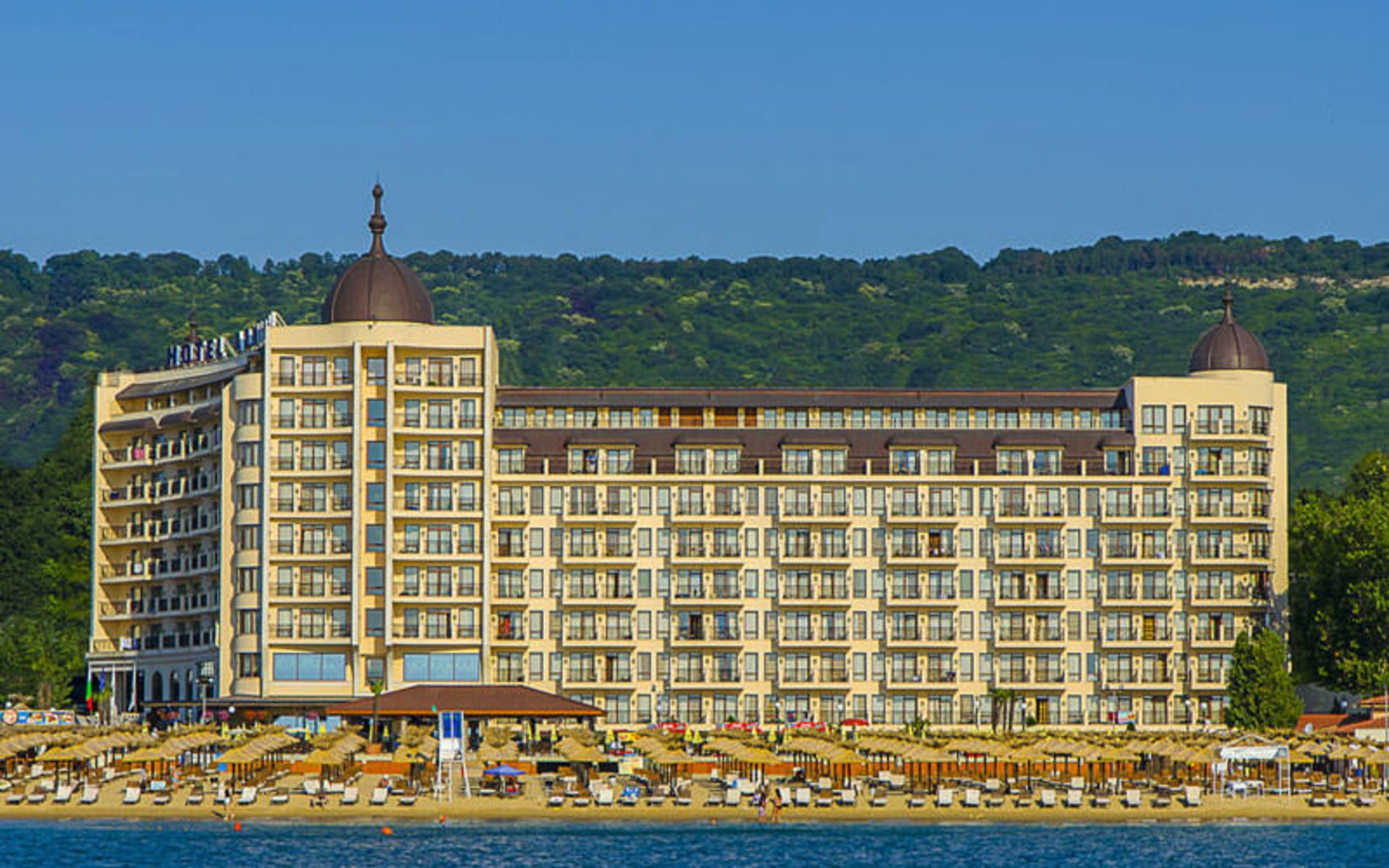 هتل ادمیرال (Hotel Admiral)