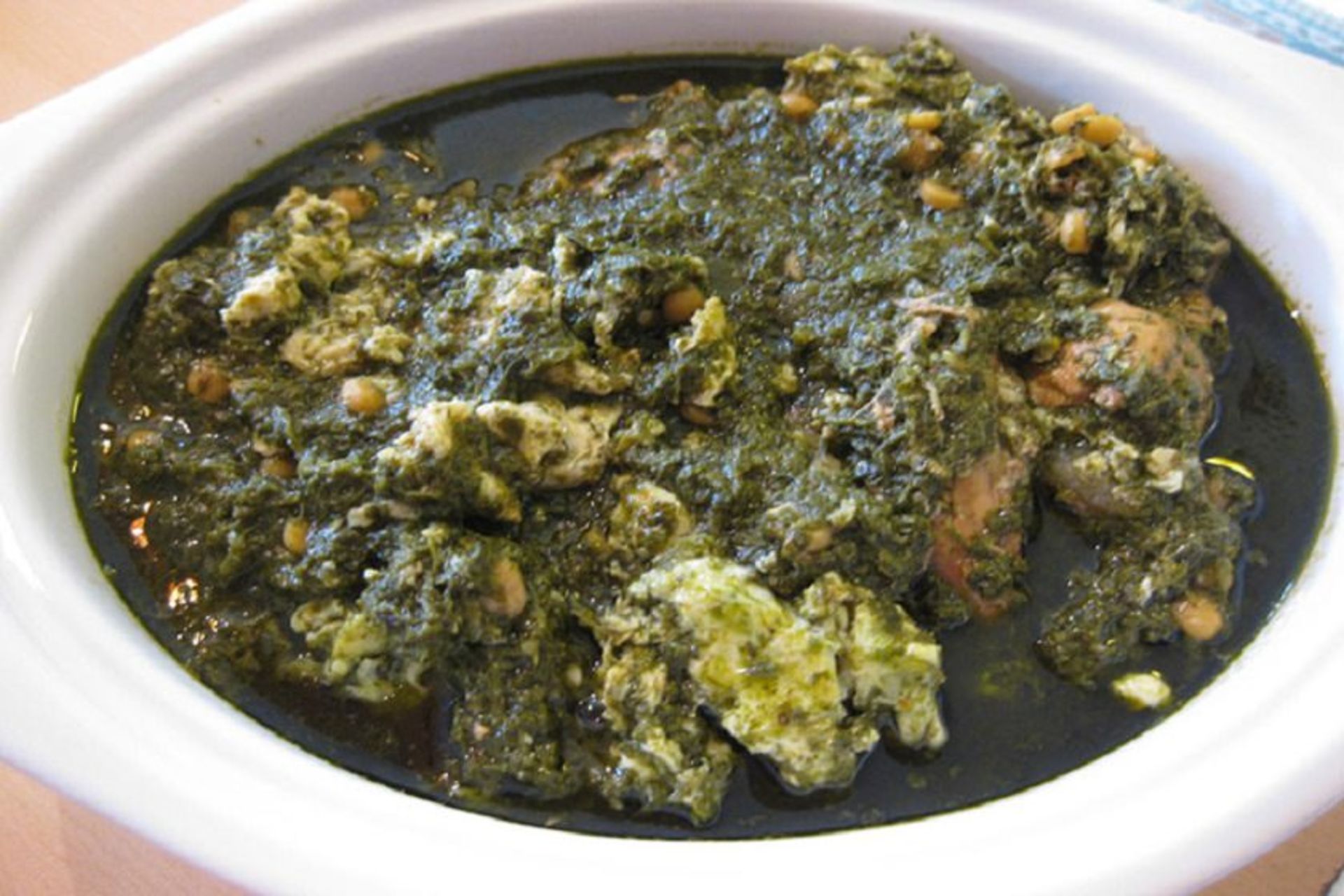 سیر قلیه گیلانی
