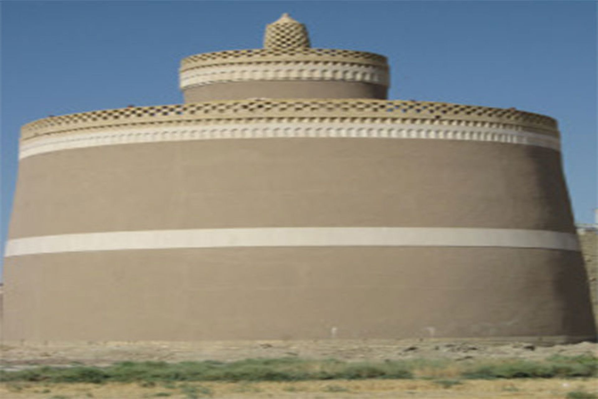 كبوترخانه ورزنه