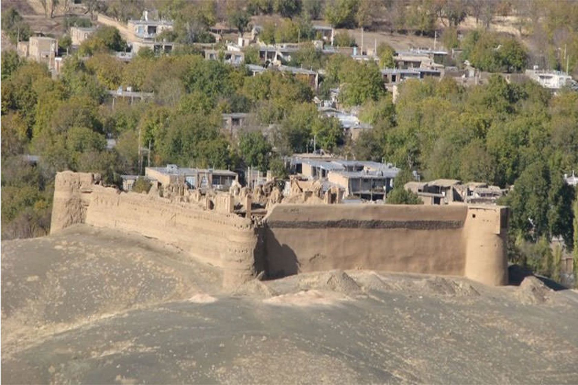 قلعه اردلان (اشتران)