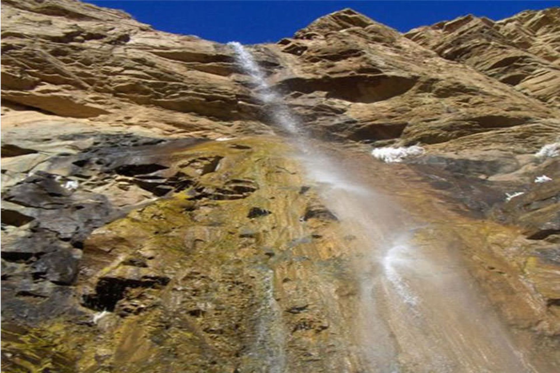 آبشار دره زاری