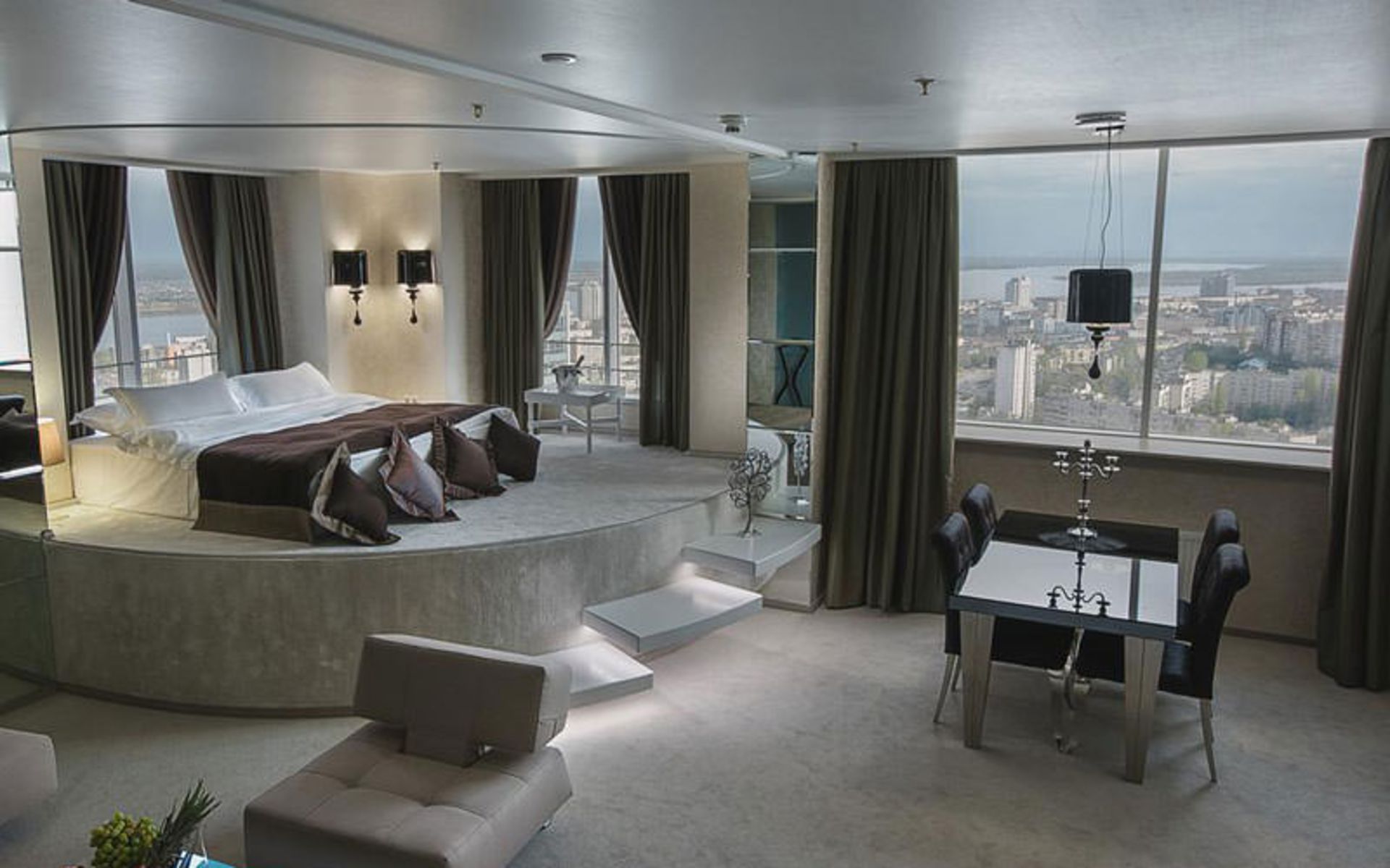 هتل سیتی هتل (City Hotel)