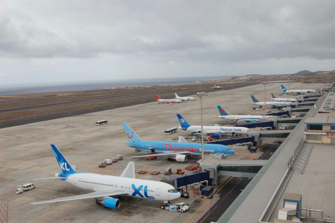 فرودگاه تانریف شمالی، تنریف، اسپانیا (Tenerife North Airport, Tenerife, Spain)