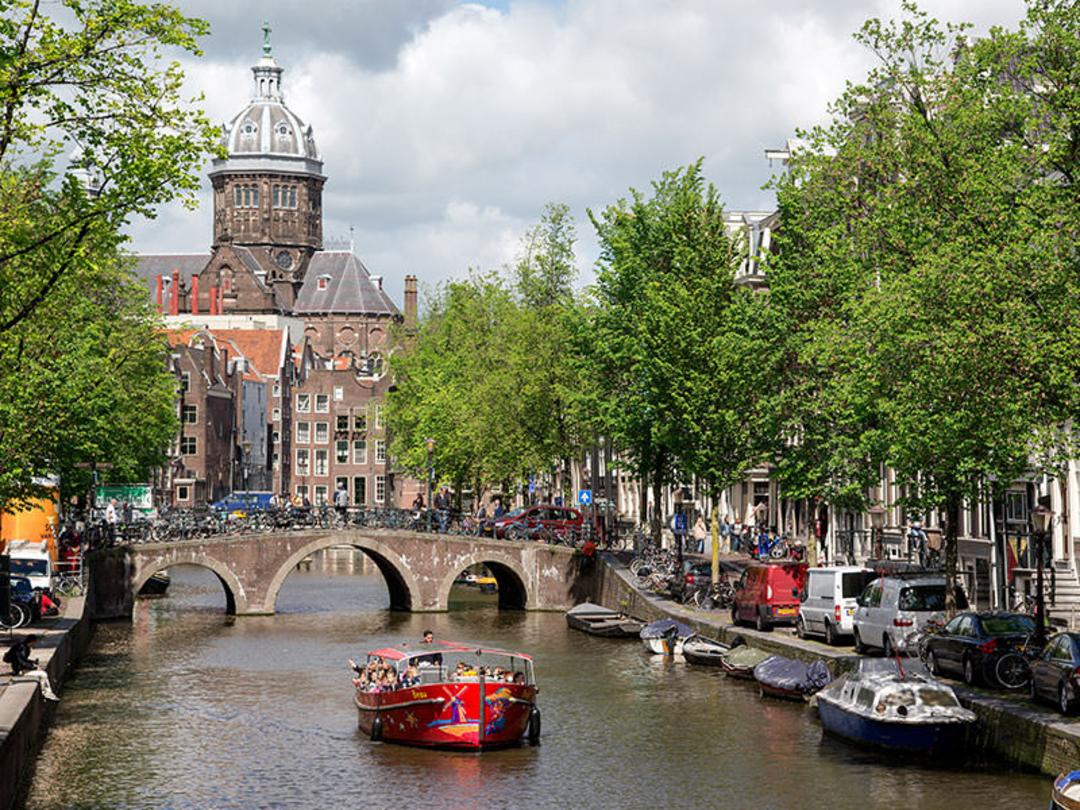 امستردام