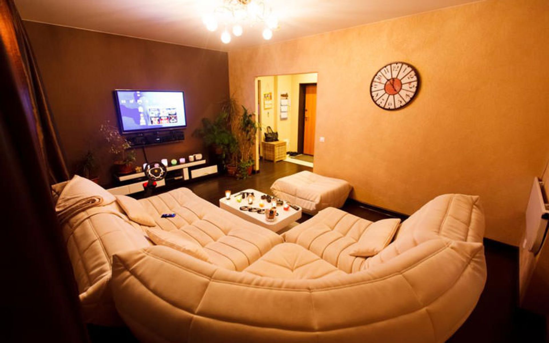 هتل آپارتمان تاتیشچوا (Apartment on Tatishcheva 49k3)
