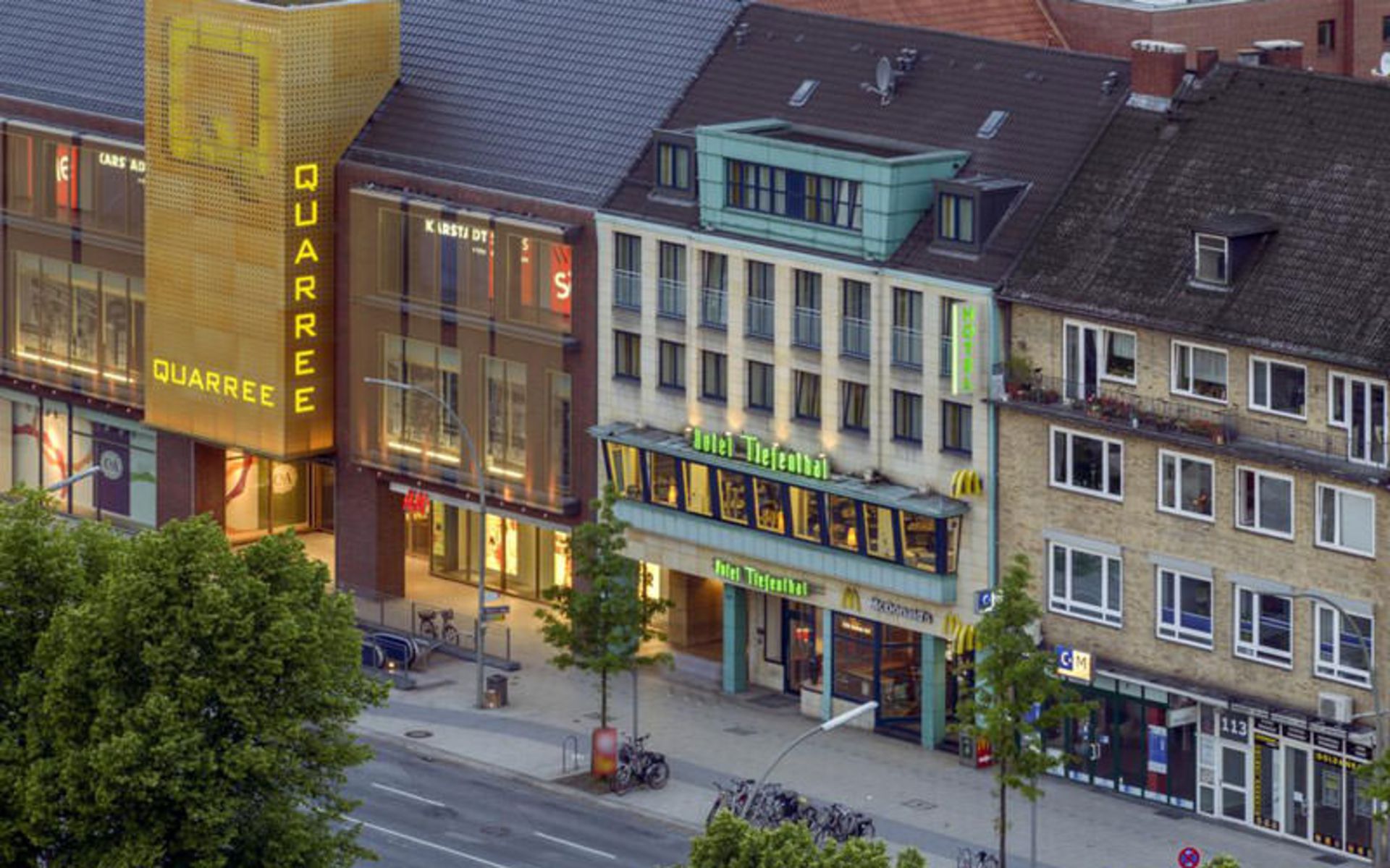 هتل تیفنتال (Hotel Tiefenthal)