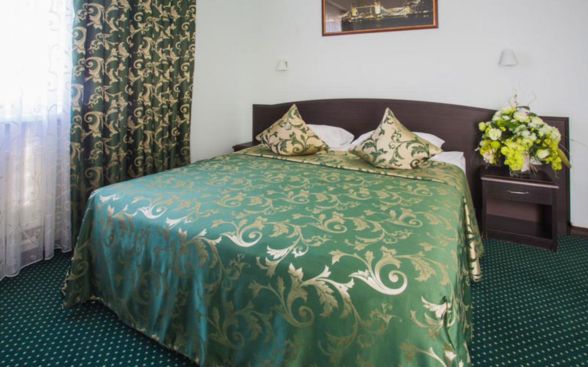 هتل رینگ (Hotel RING)