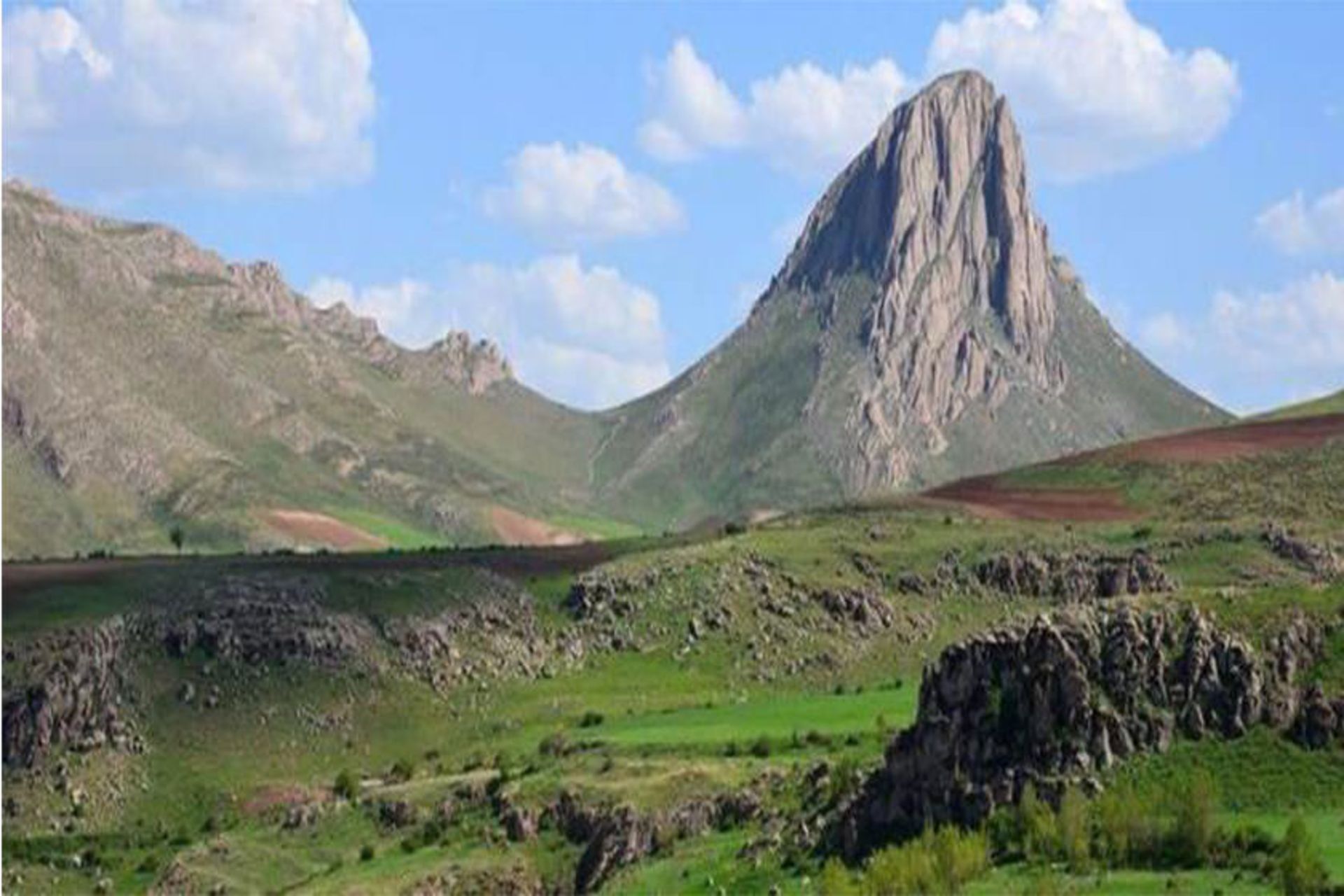 کوه طرغه