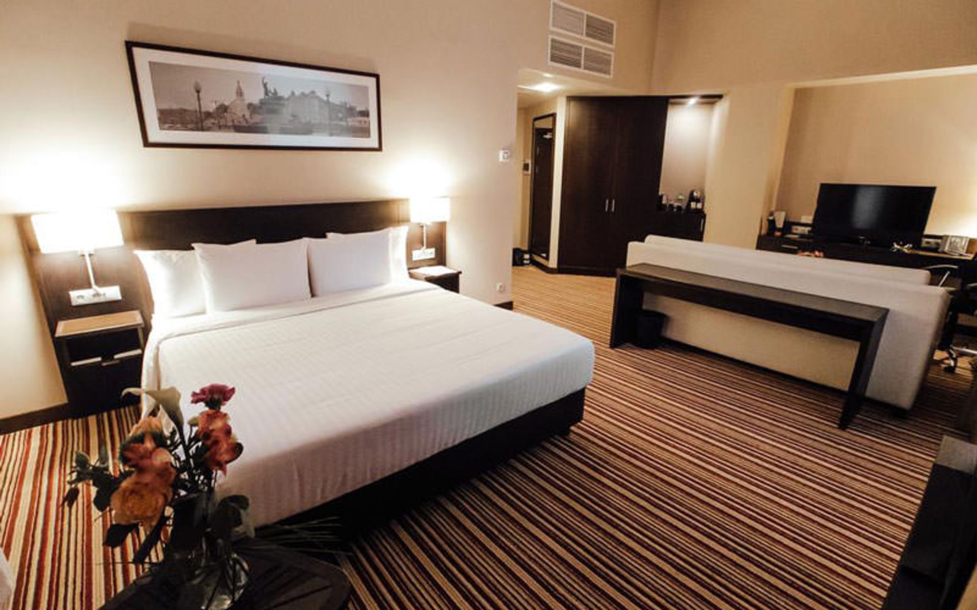 هتل کورت یارد بای ماریوت سیتی سنتر (Courtyard by Marriott Nizhny Novgorod City Center)