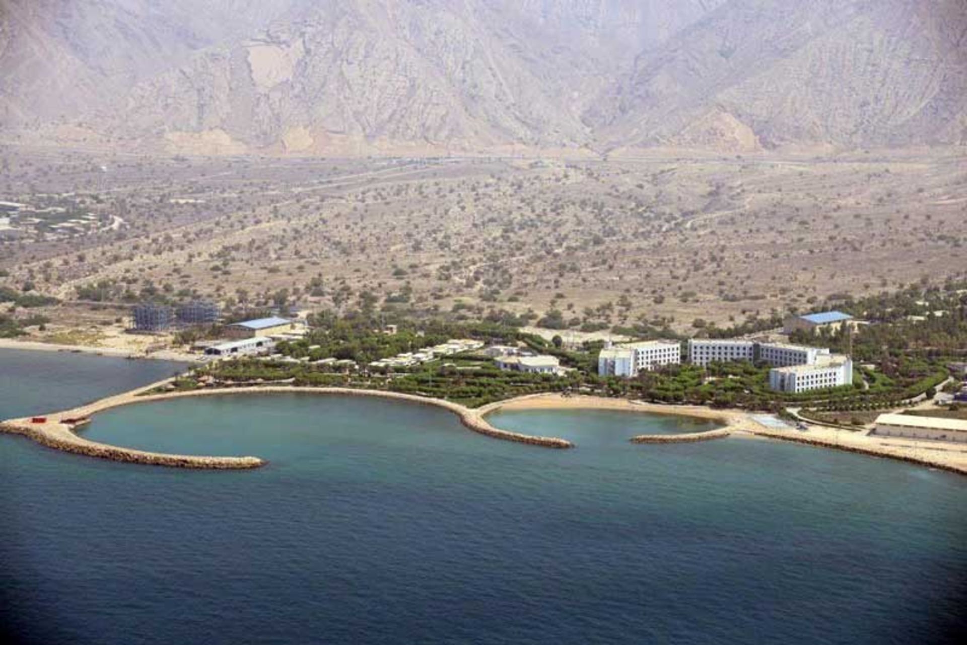 فرودگاه عسلویه