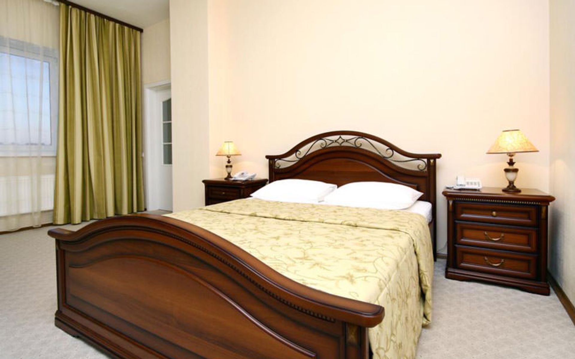 هتل آتلانتیک بای اوستا (Atlantic by USTA Hotels)