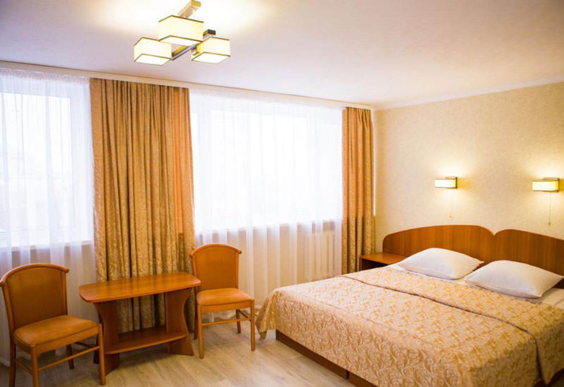 هتل سارانسک (Saransk Hotel)