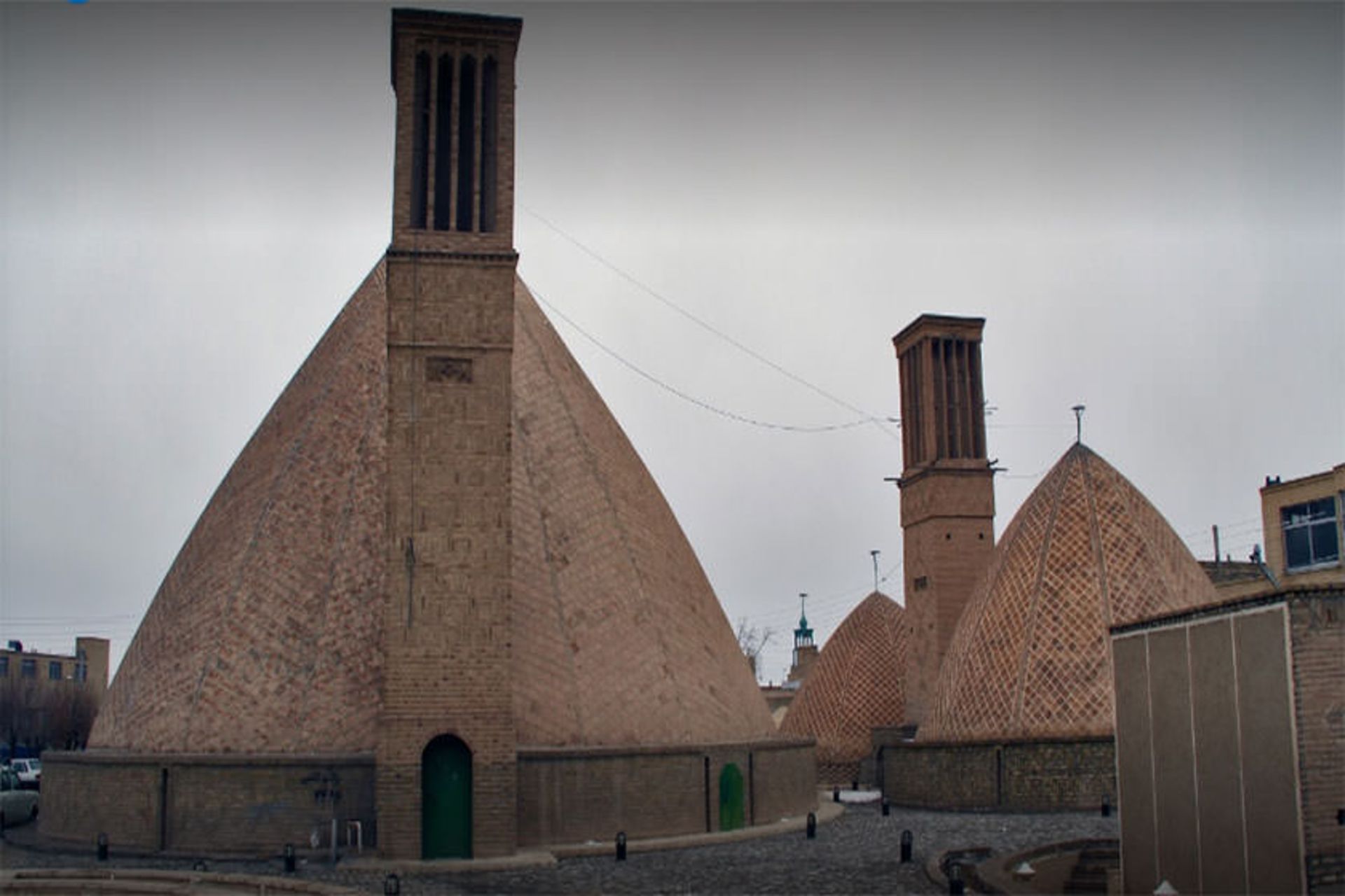 آب انبار ابوالحسن نایین
