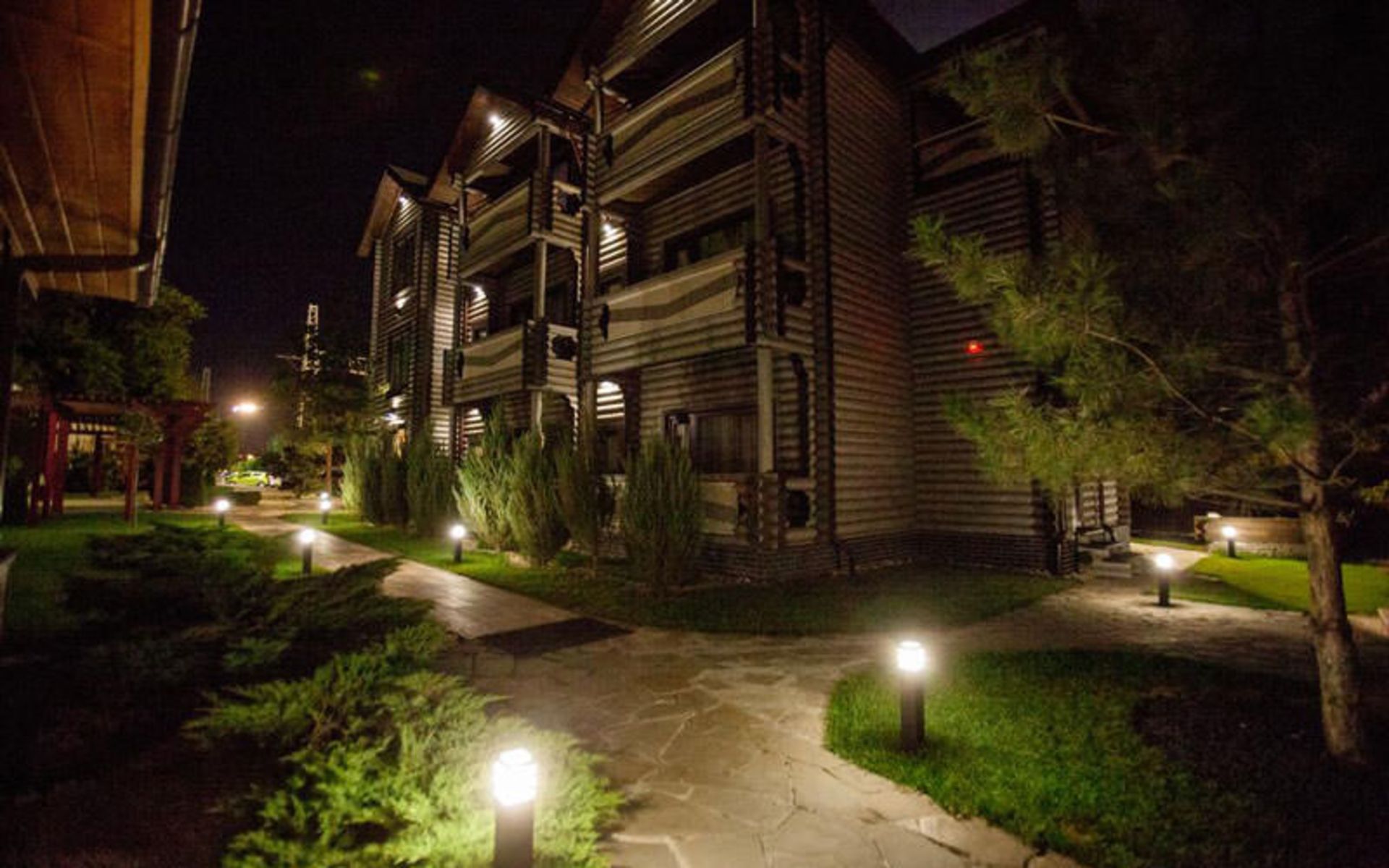هتل پار هوس (Hotel Par-House)
