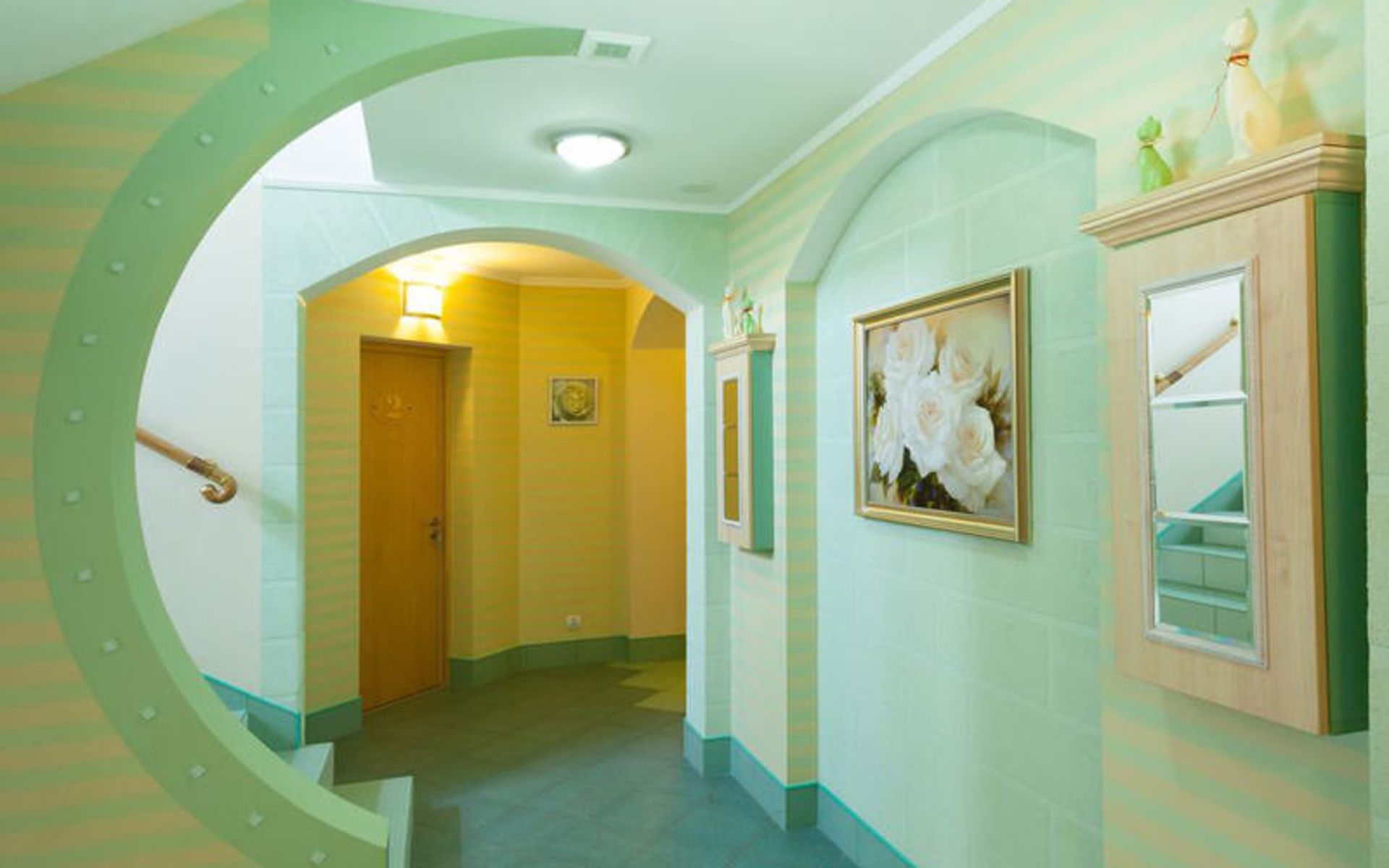 هتل اوبرتیچ لوکس (Oberteich Lux Hotel)
