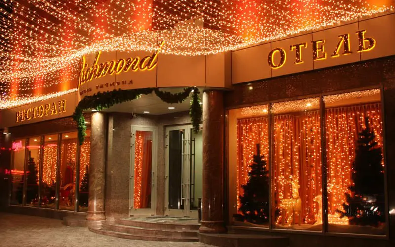 هتل ریچموند (Richmond Hotel)