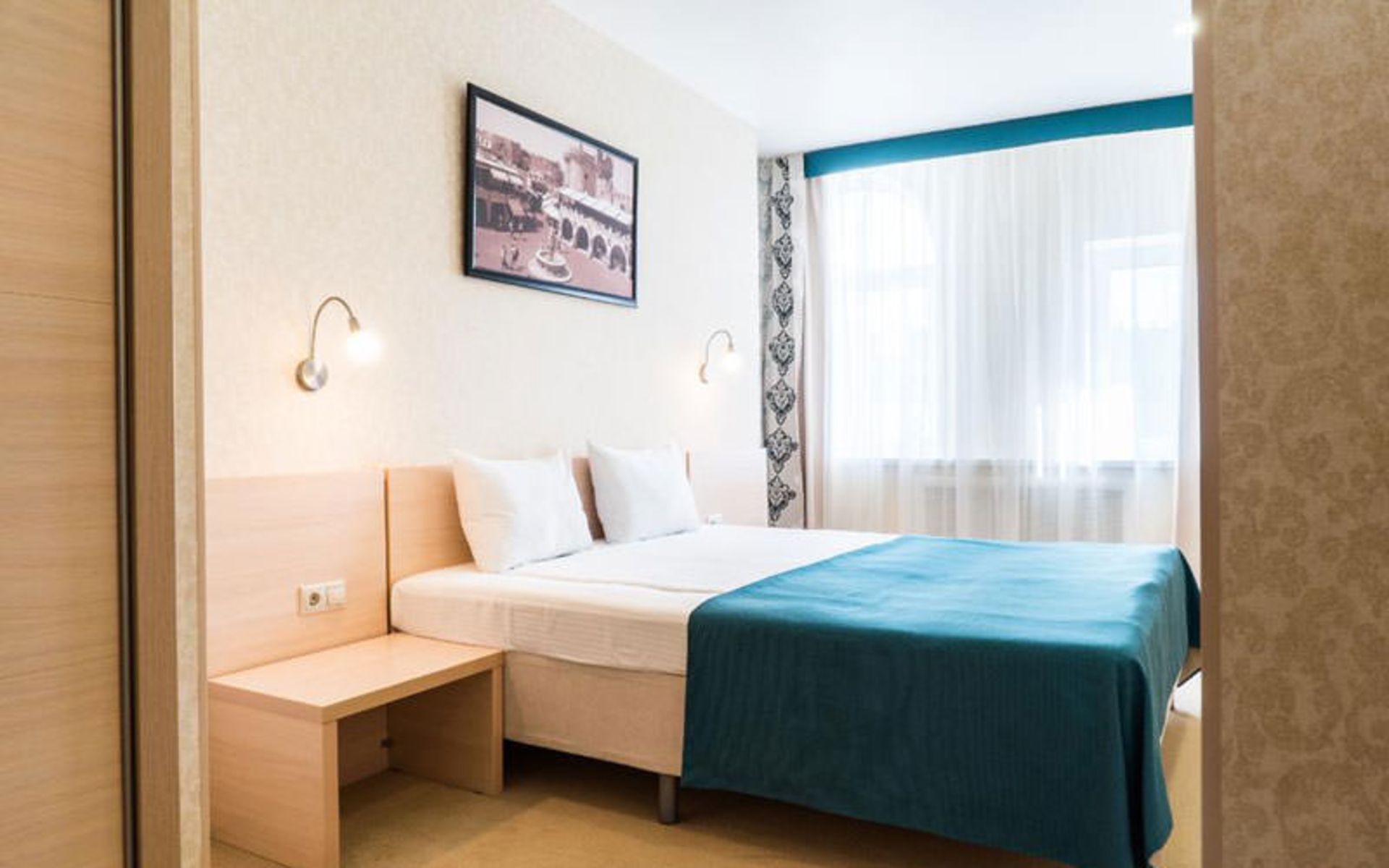 هتل بیزینس دیپلمات (Business Hotel Diplomat)