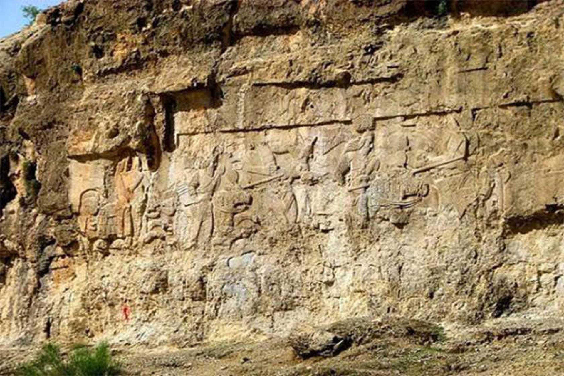 نقش‌برجسته پیروزی اردشیر