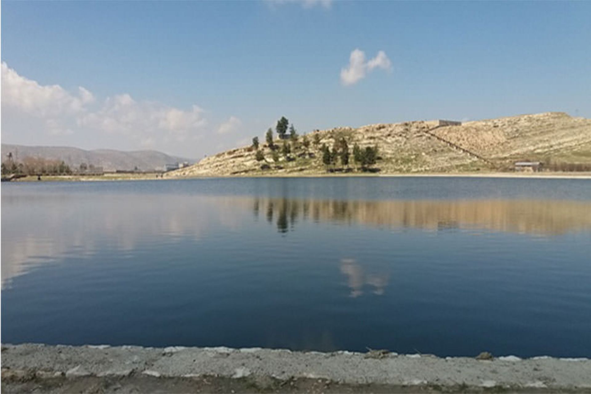 سراب شرف آباد 