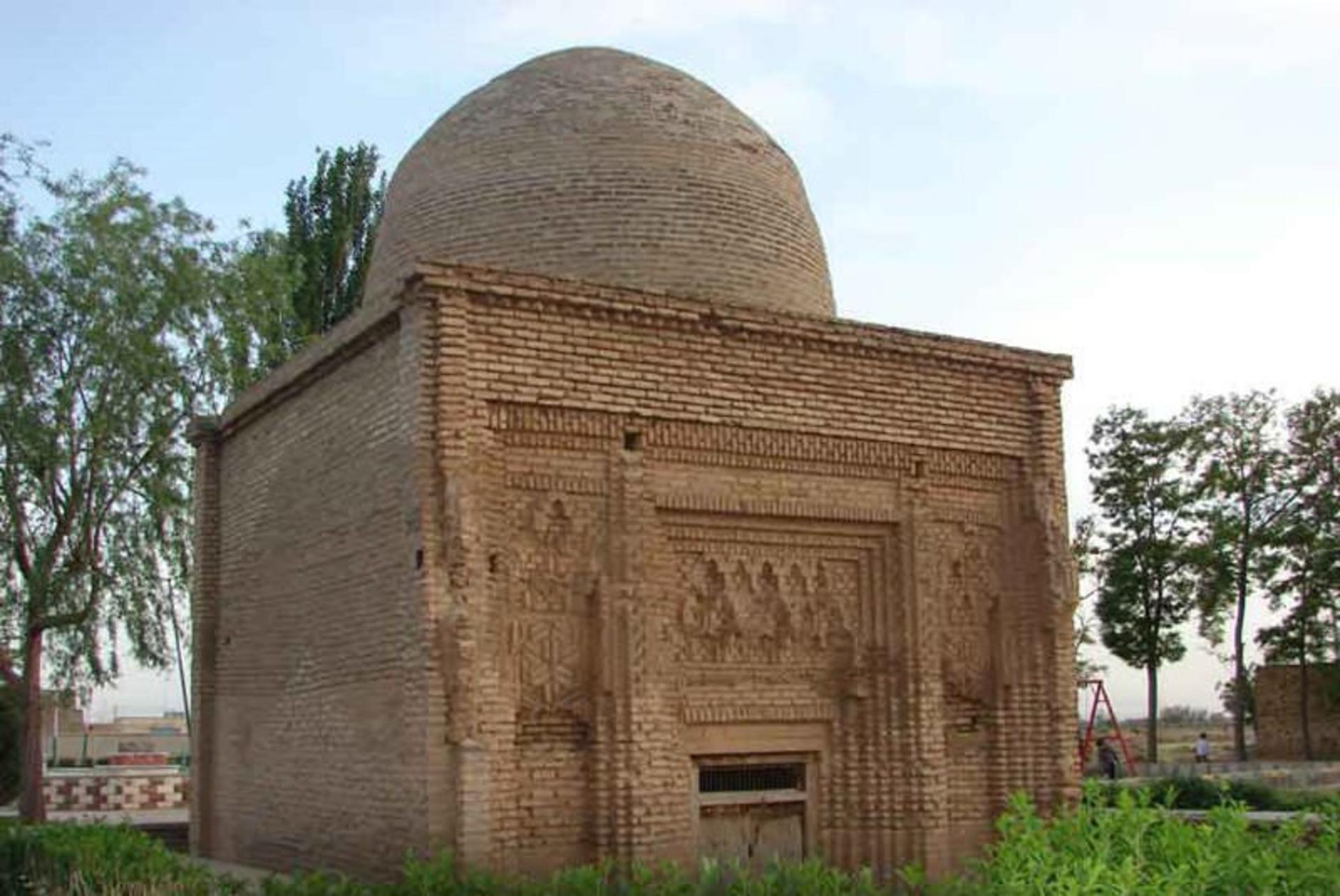 بقعه پیر تاکستان