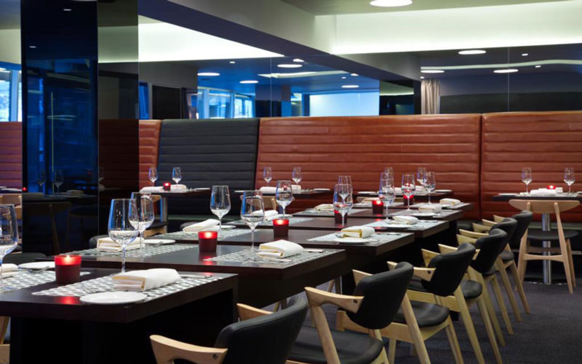 هتل دابل تری بای هیلتون (DoubleTree by Hilton Ekaterinburg City Centre)