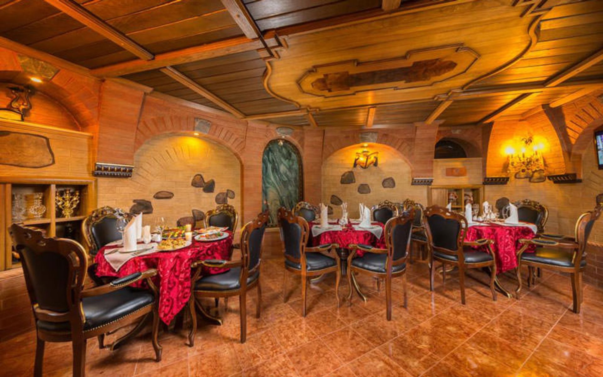 هتل بوتیک آنا (Anna Boutique Hotel)