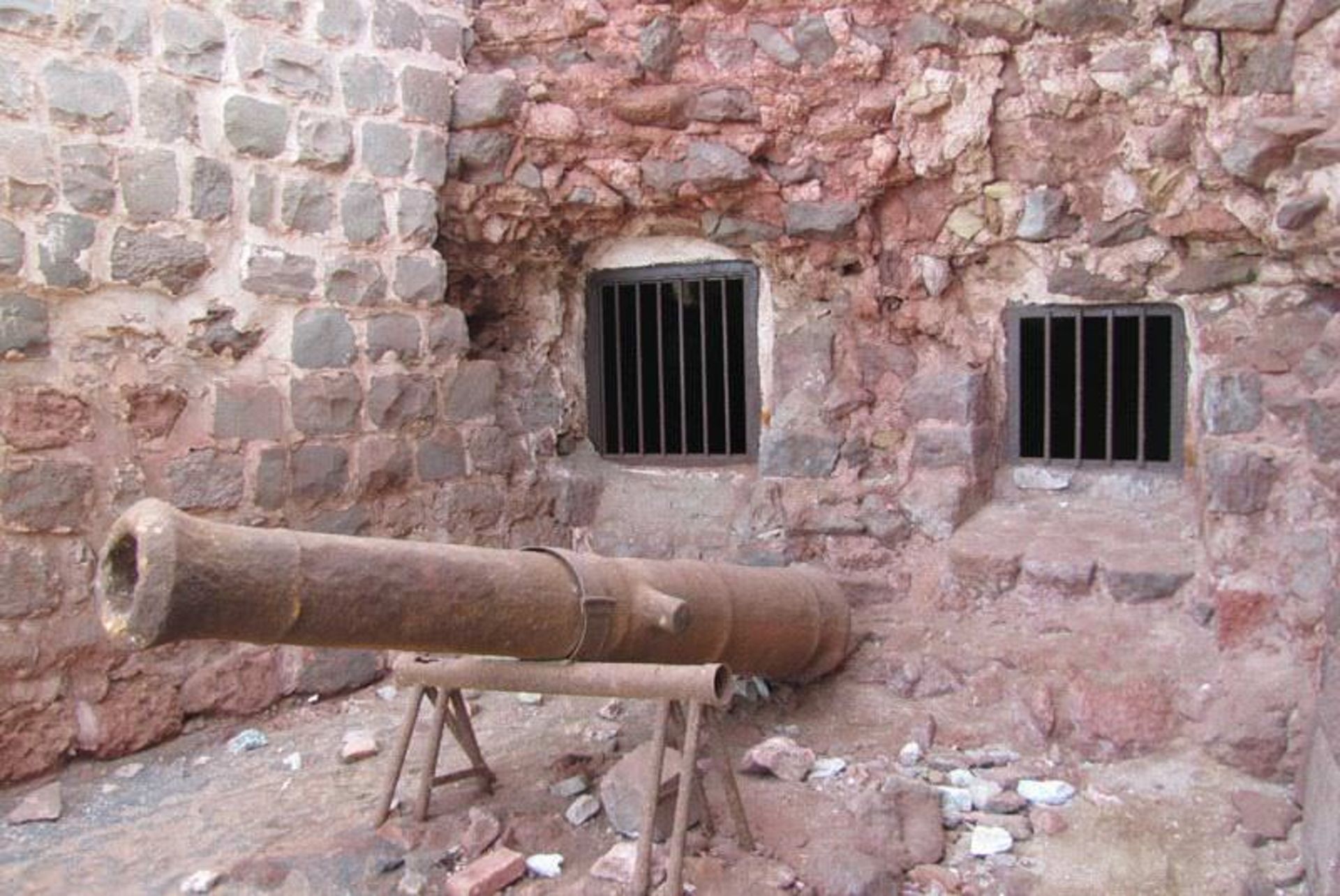 قلعه نادری