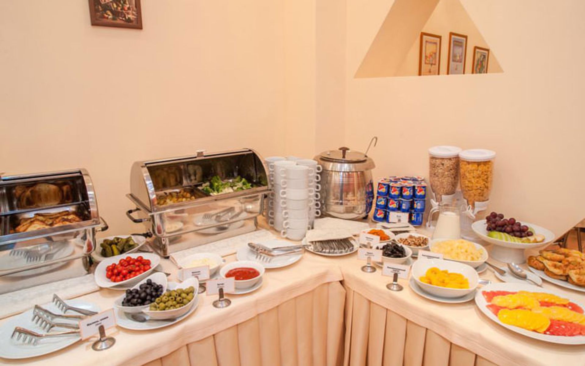 هتل آتلانتیک بای اوستا (Atlantic by USTA Hotels)