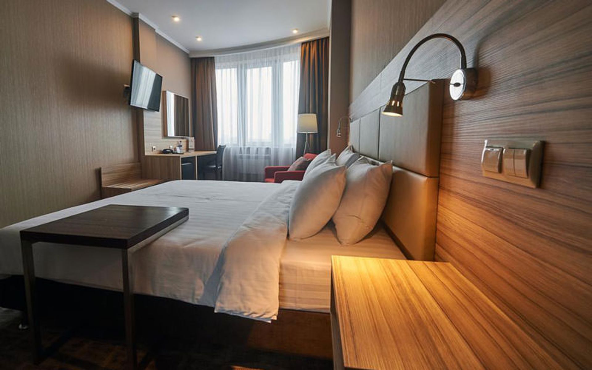 هتل رامادا (Ramada Hotel)