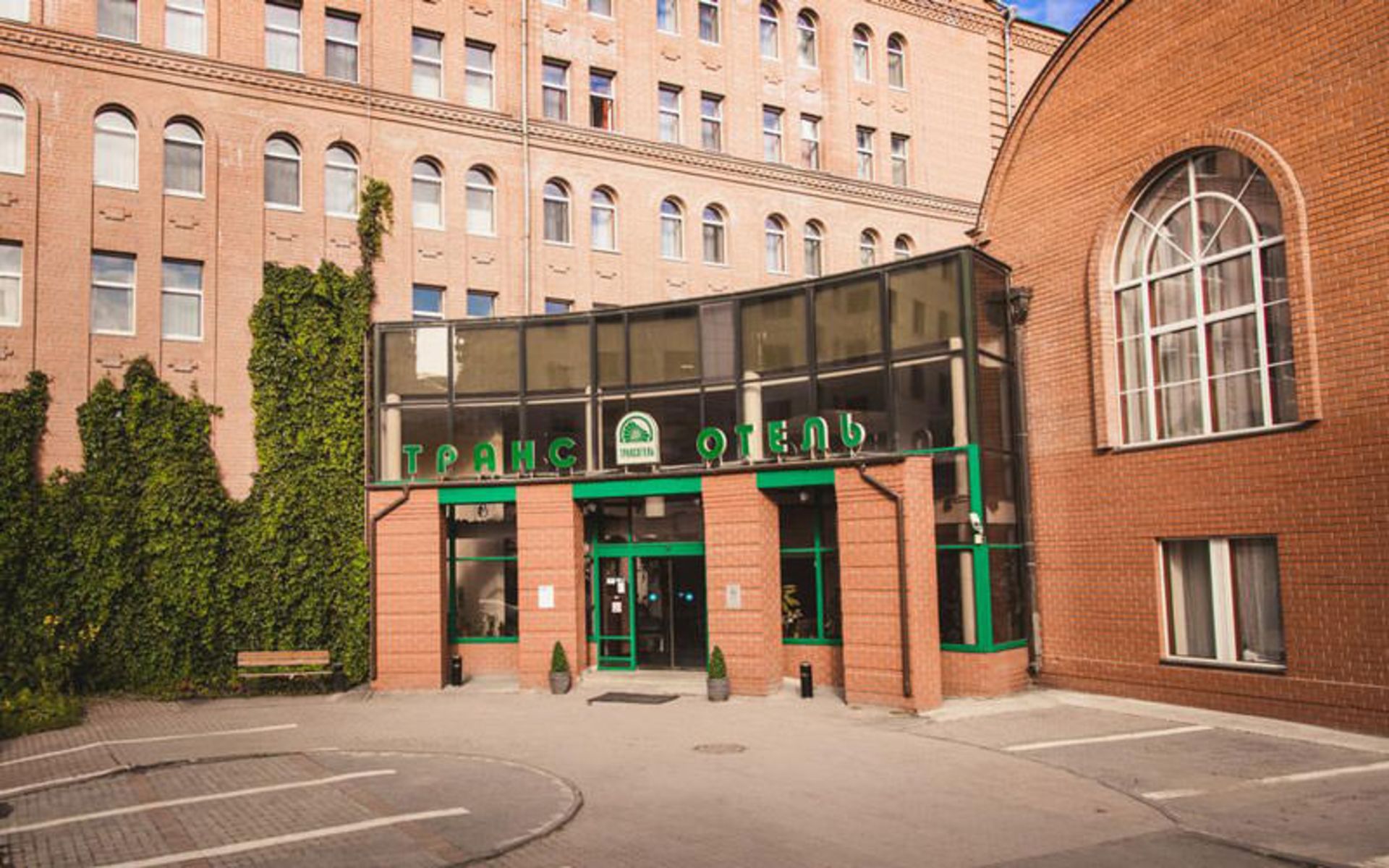 هتل ترانس (TransHotel)