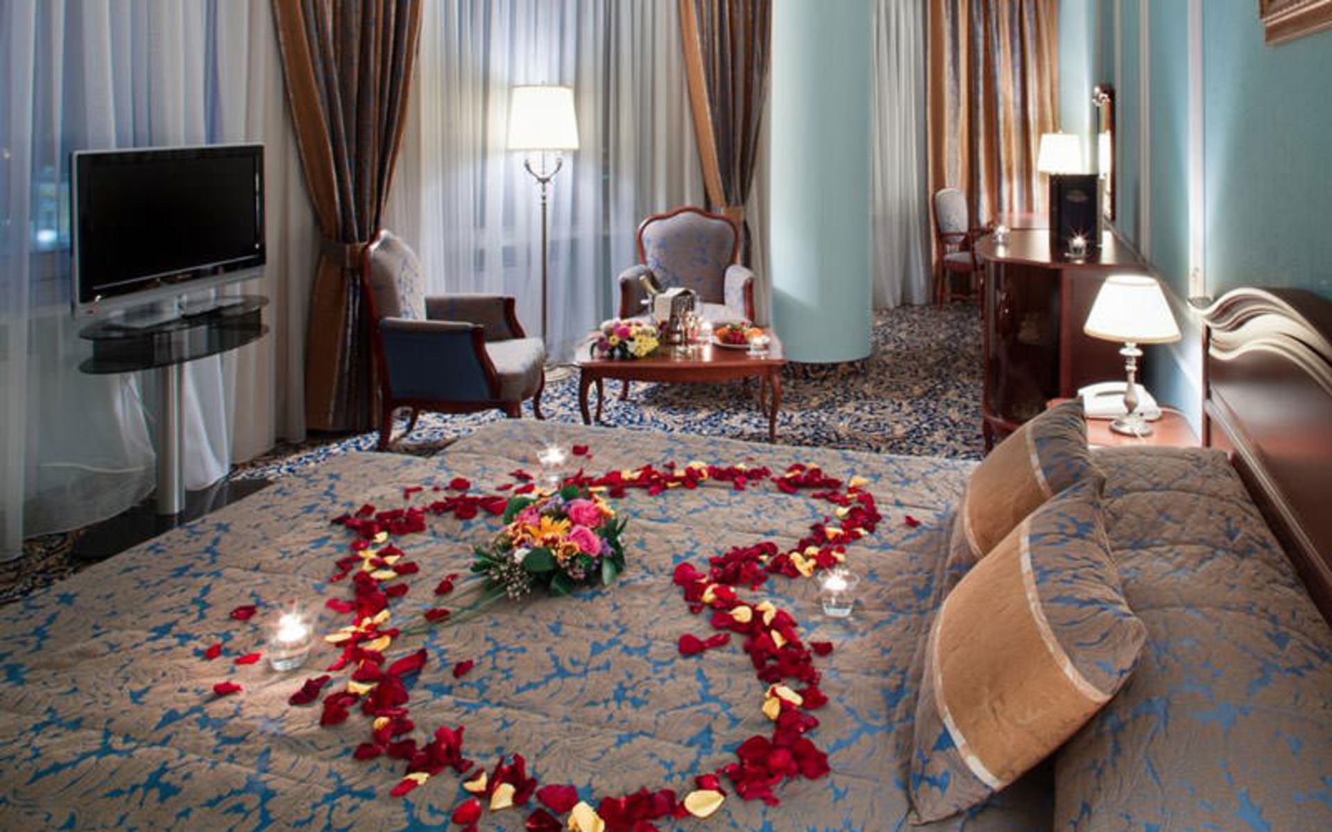 هتل اونگین (Onegin Hotel)