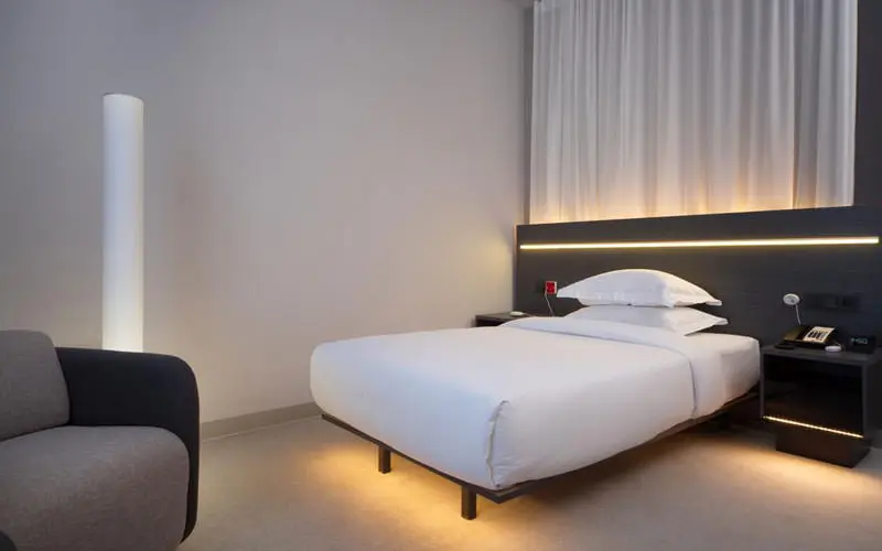 هتل دابل تری بای هیلتون (DoubleTree by Hilton Ekaterinburg City Centre)