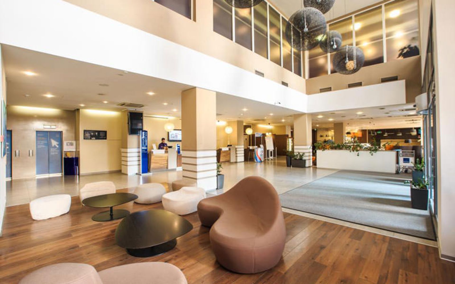 هتل نووتل سنتر یکاترینبورگ (Novotel Ekaterinburg Center)