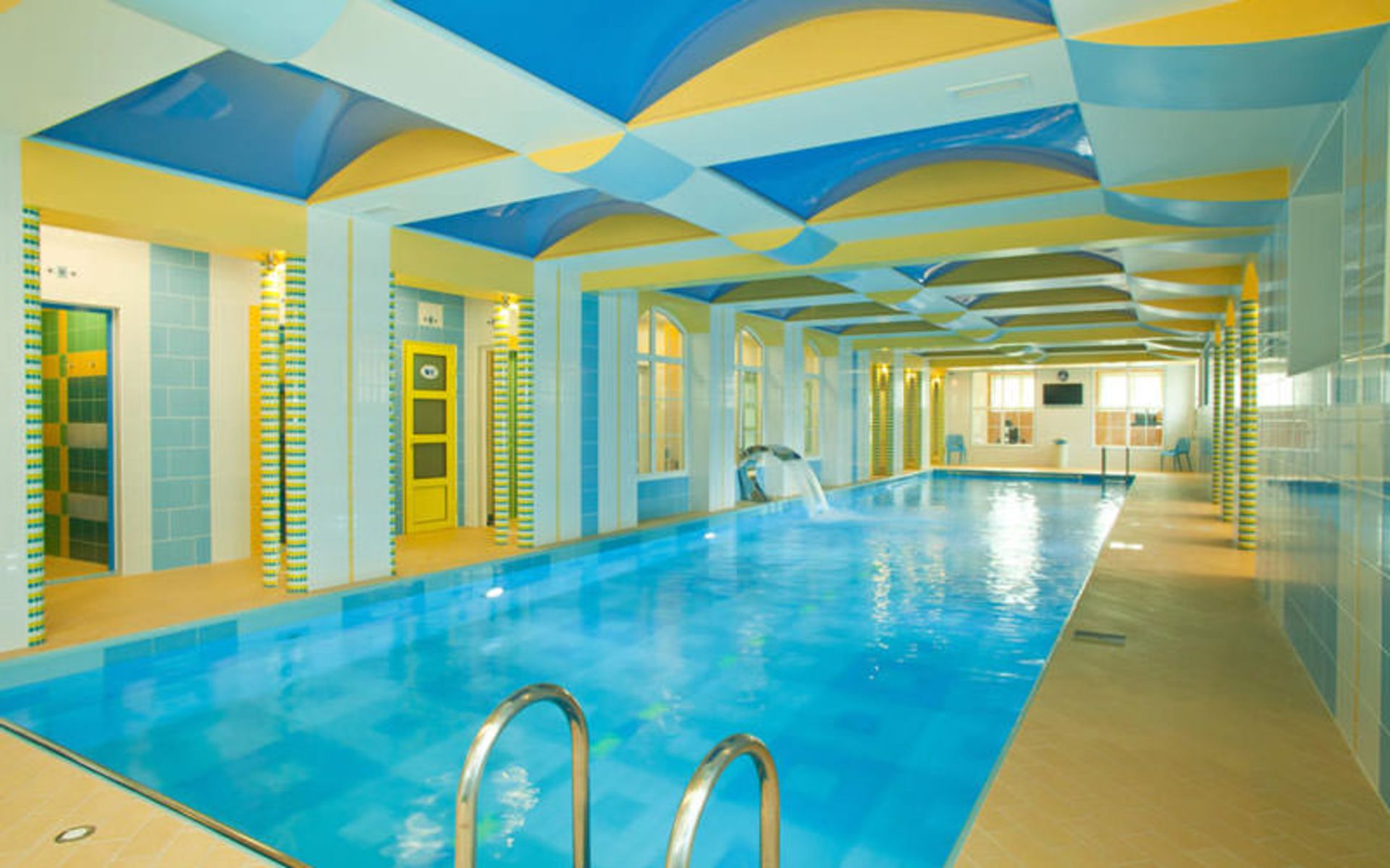 هتل اوبرتیچ لوکس (Oberteich Lux Hotel)