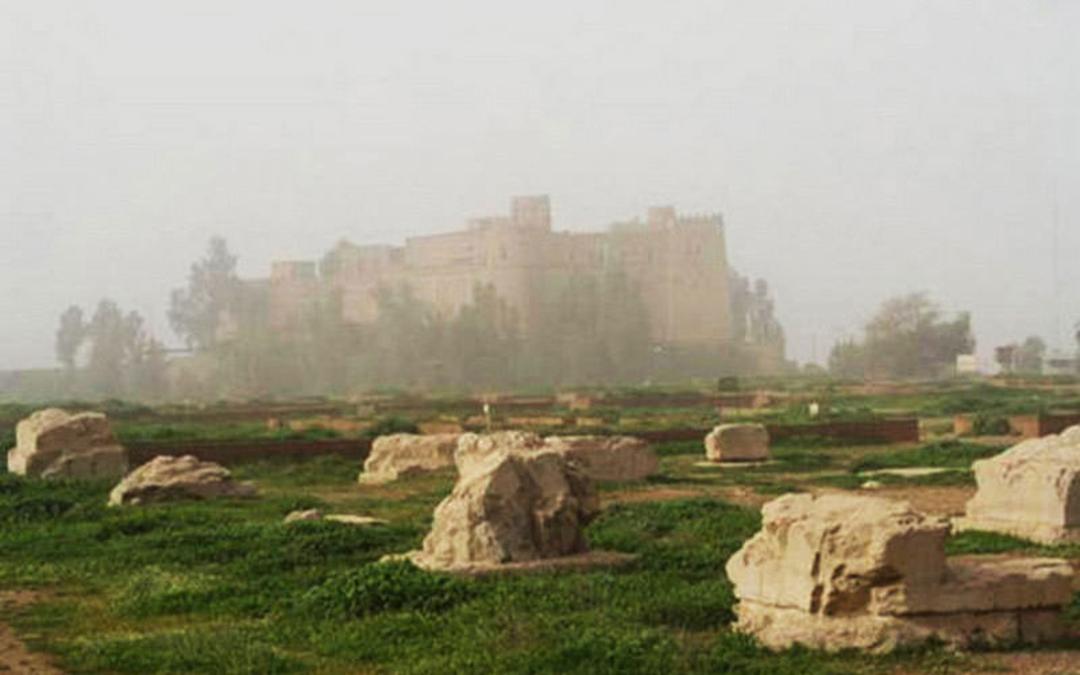 کاخ آپادانای شوش هخامنشی