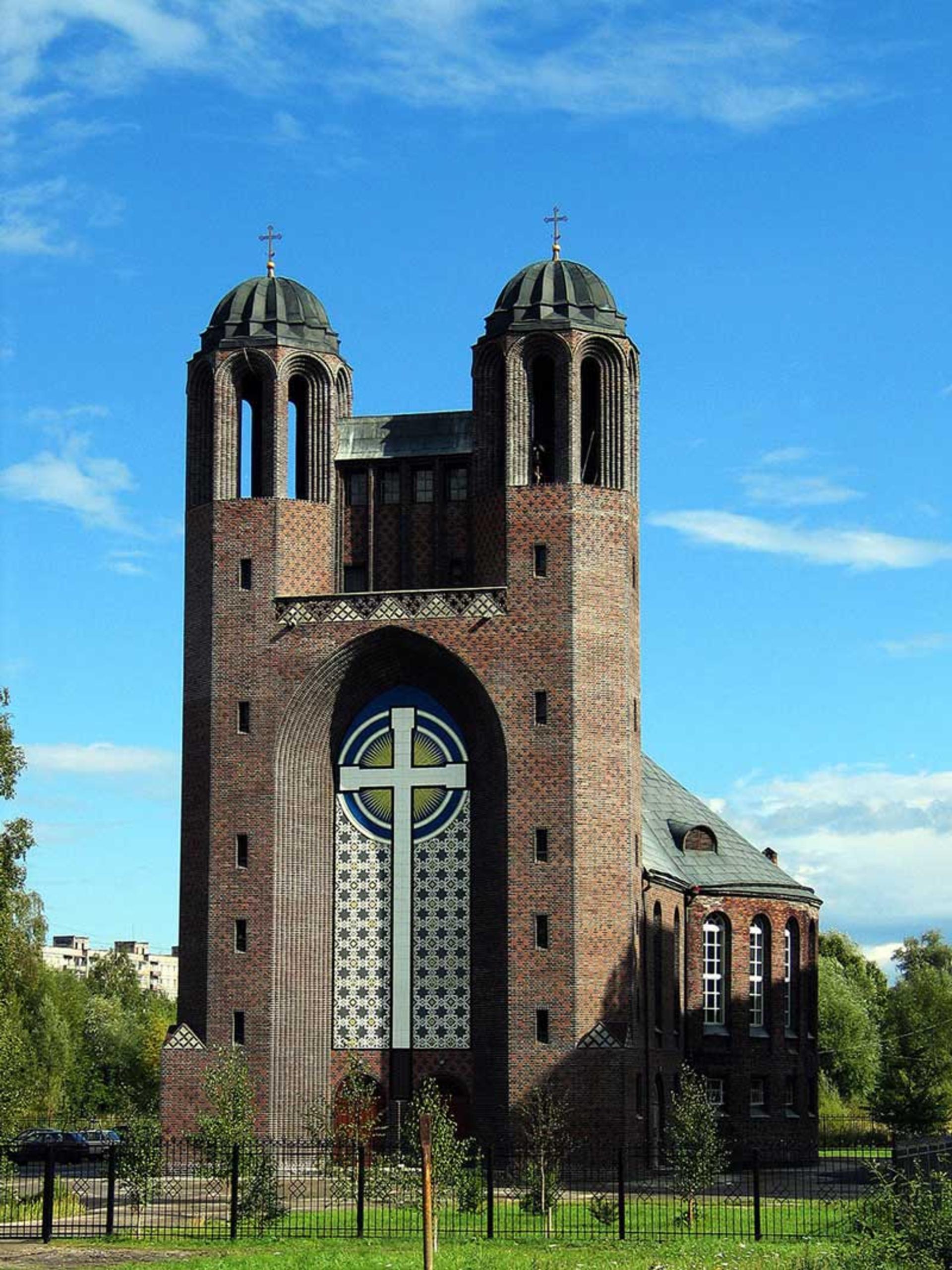کلیسای کروزکیرش (The Kreuzkirche)