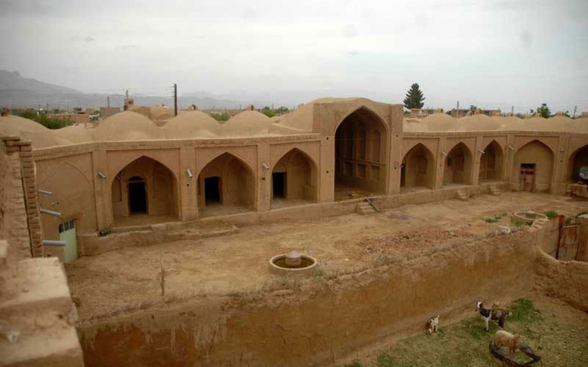 کاروانسرای سپه‌سالار امیریه