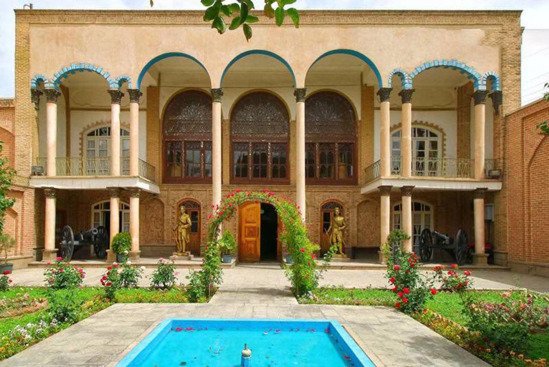 خانه مشروطه