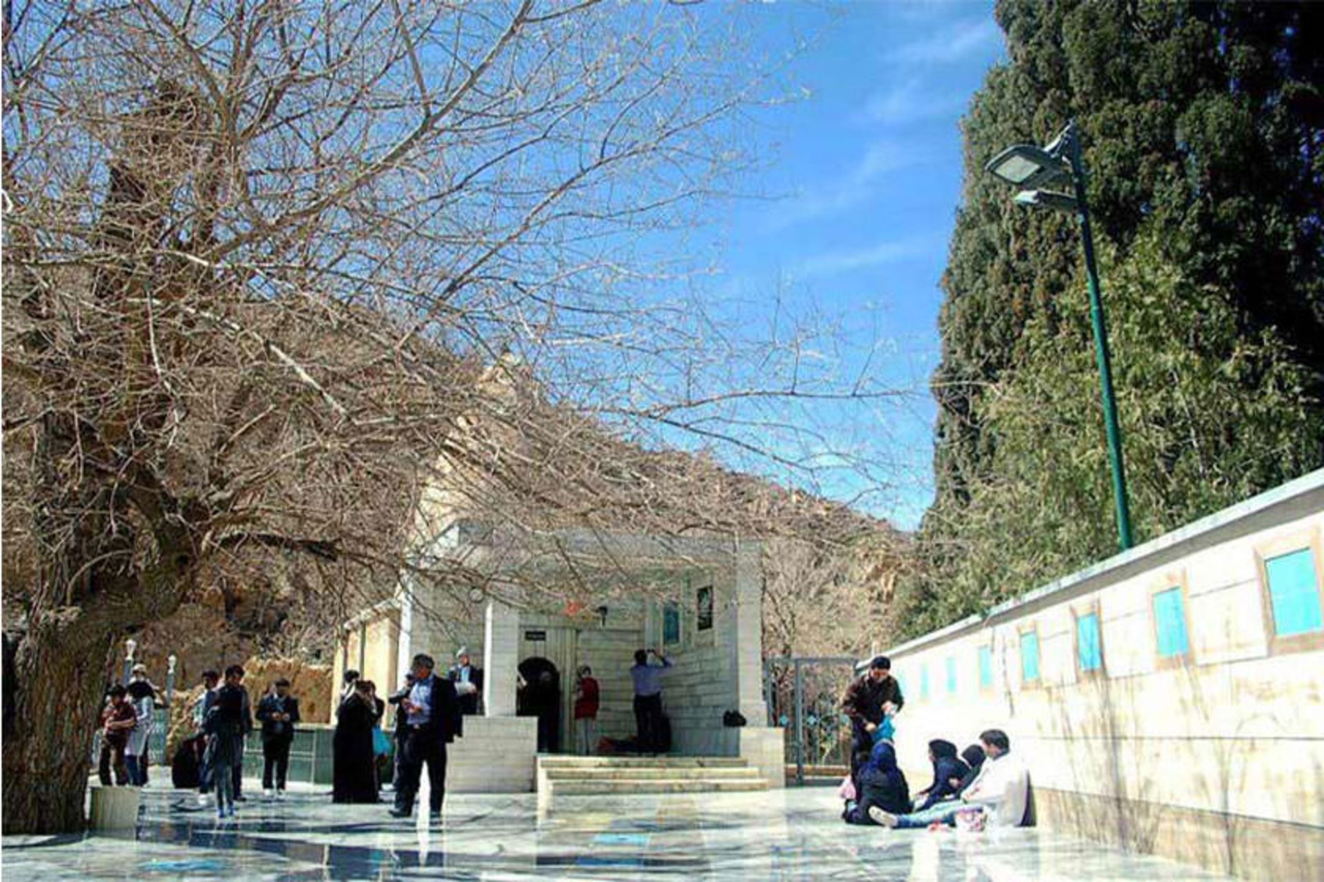مقبره‌ بابا یادگار