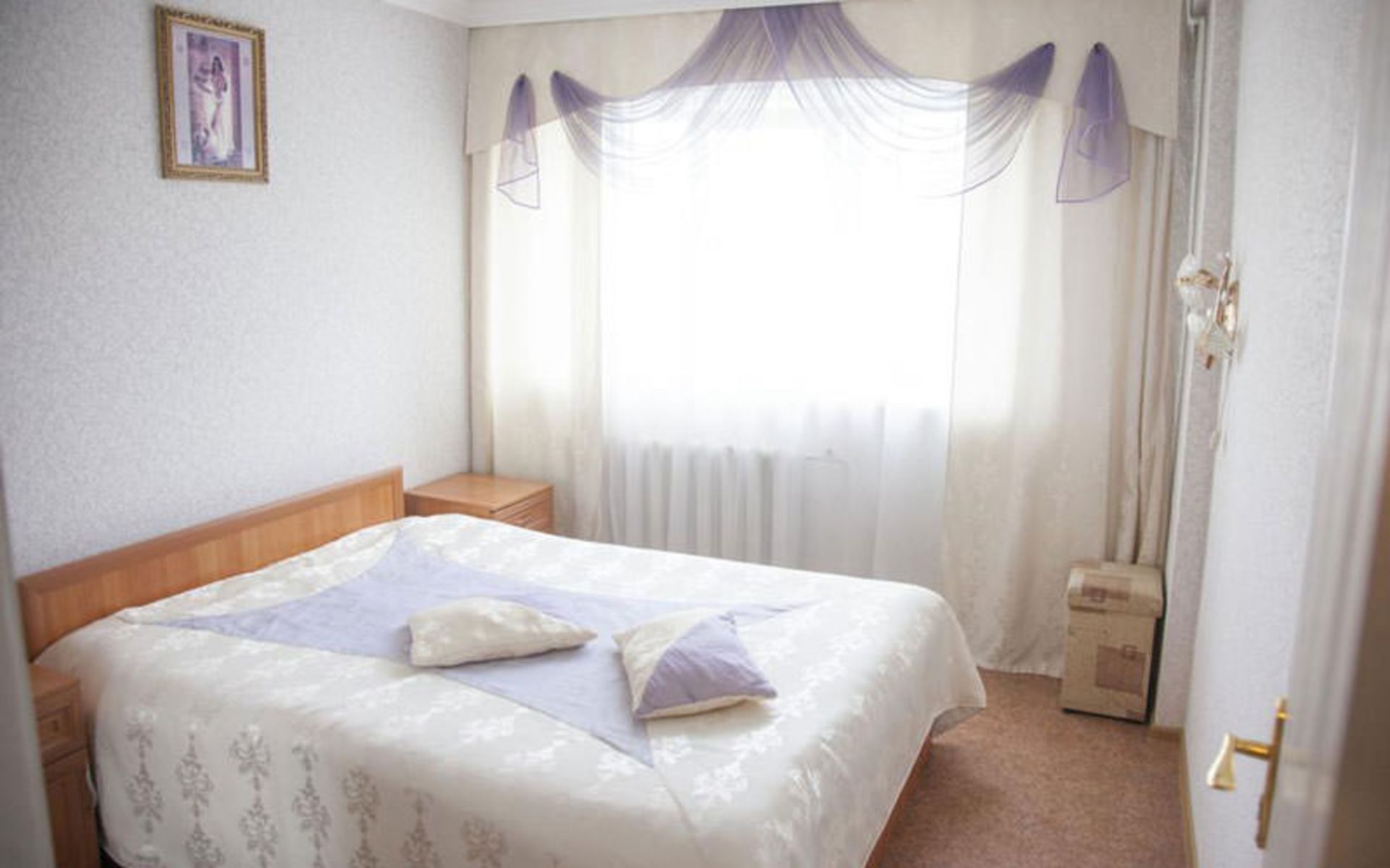 هتل راسوت (Hotel Rassvet)