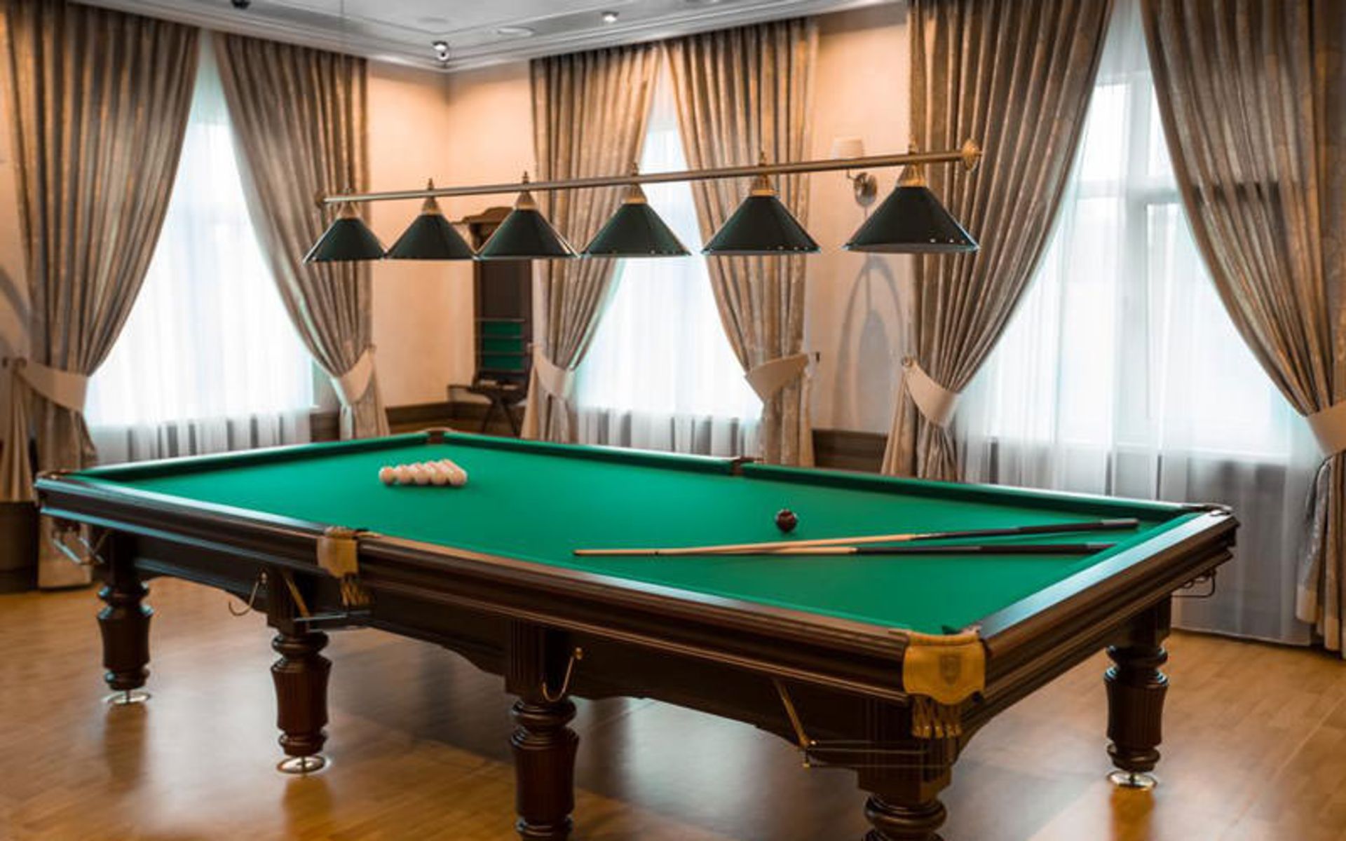 هتل دونسکایا روسچا پارک (Donskaya Roscha Park Hotel)