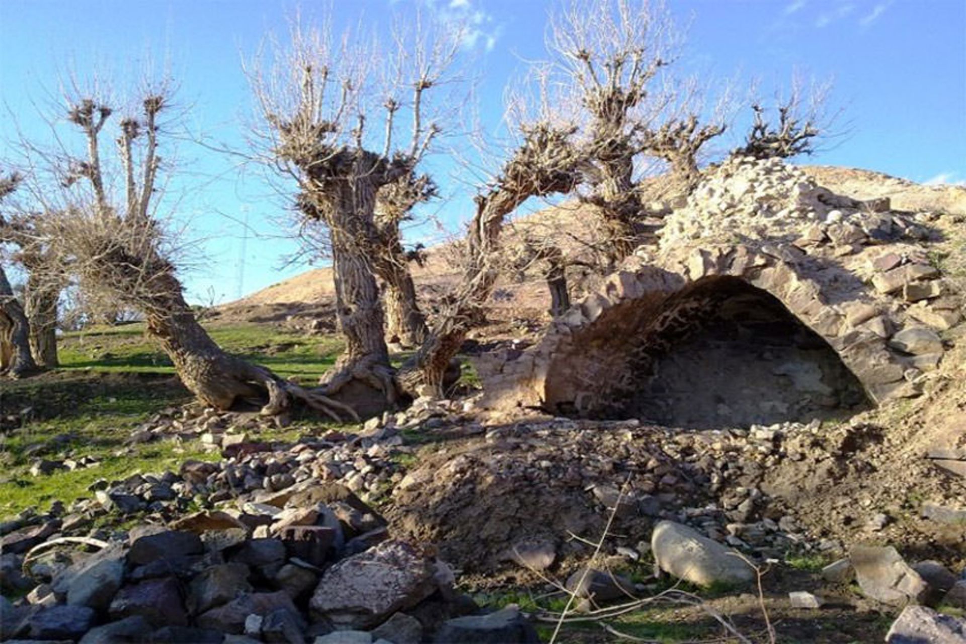 روستای نمونه گردشگری کوهسرخ