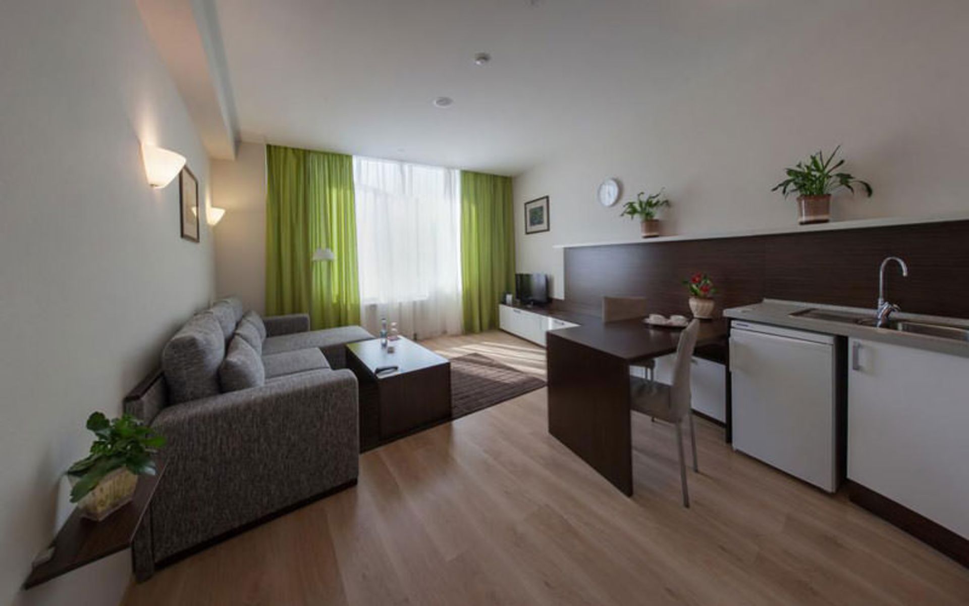 هتل پاناروما بیزینس (Panorama Business Hotel WTC)