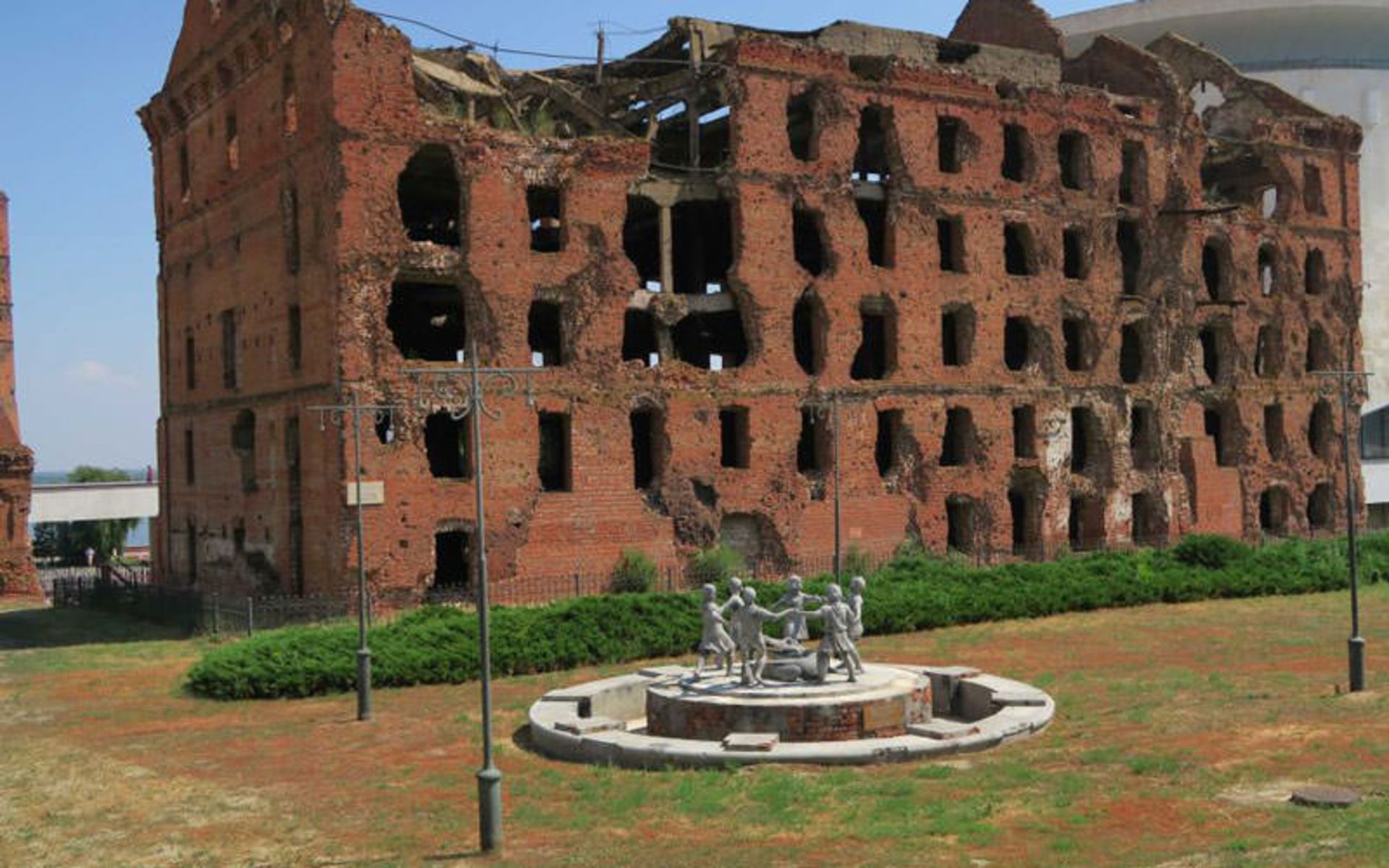 خرابه‌های فلور میل (Flour Mill Ruins)