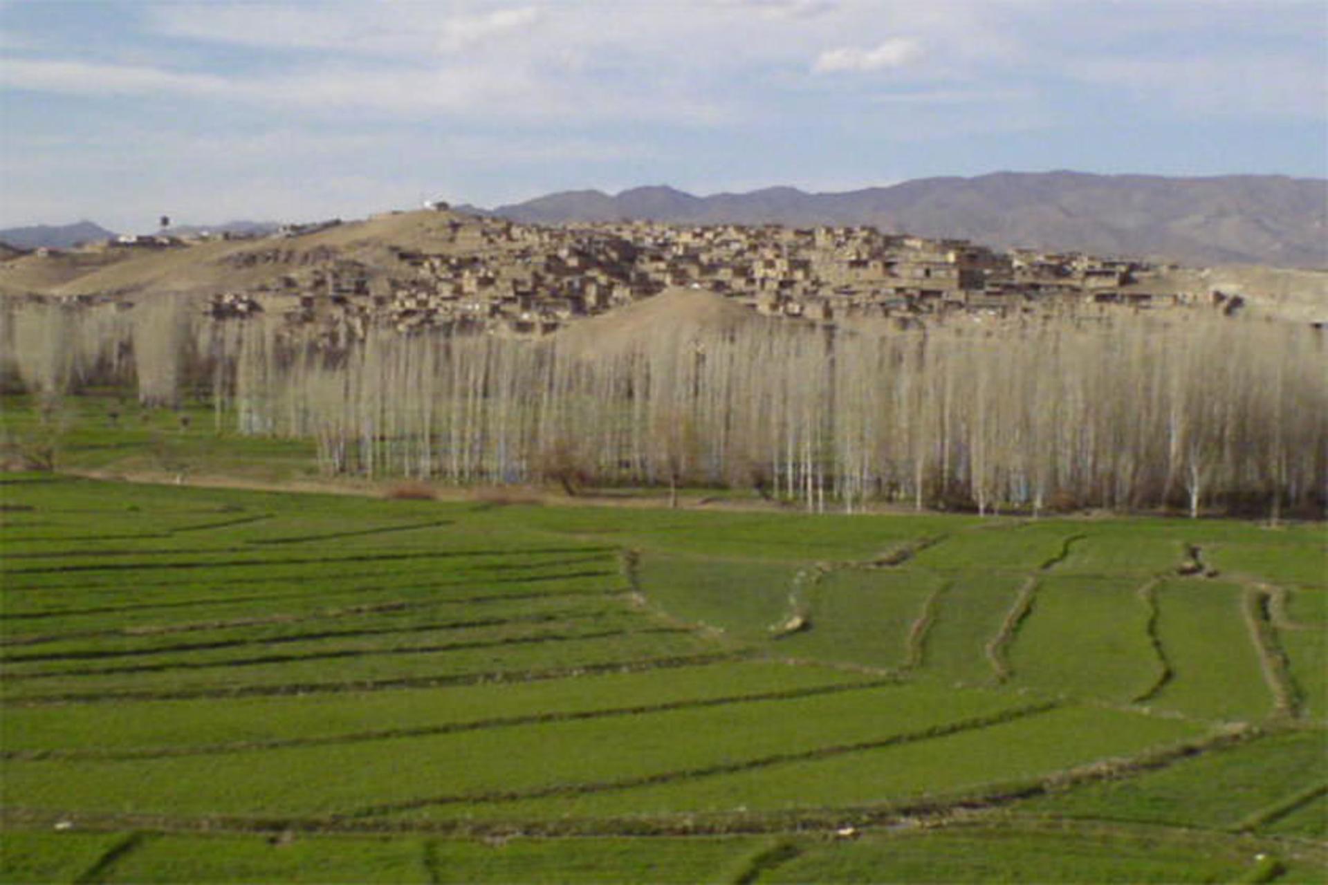 روستای نمونه گردشگری کوهسرخ