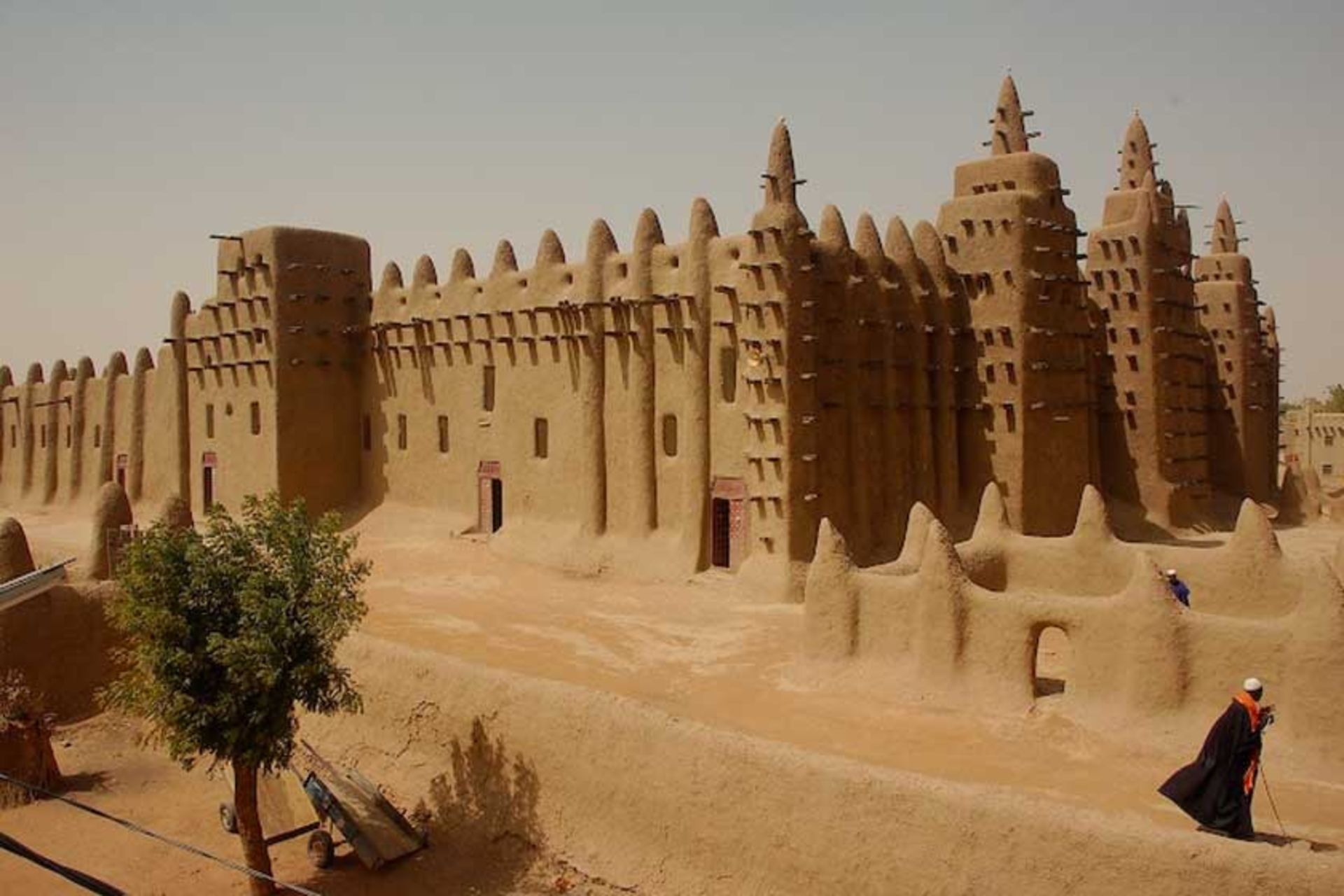 مسجد دجینه مالی