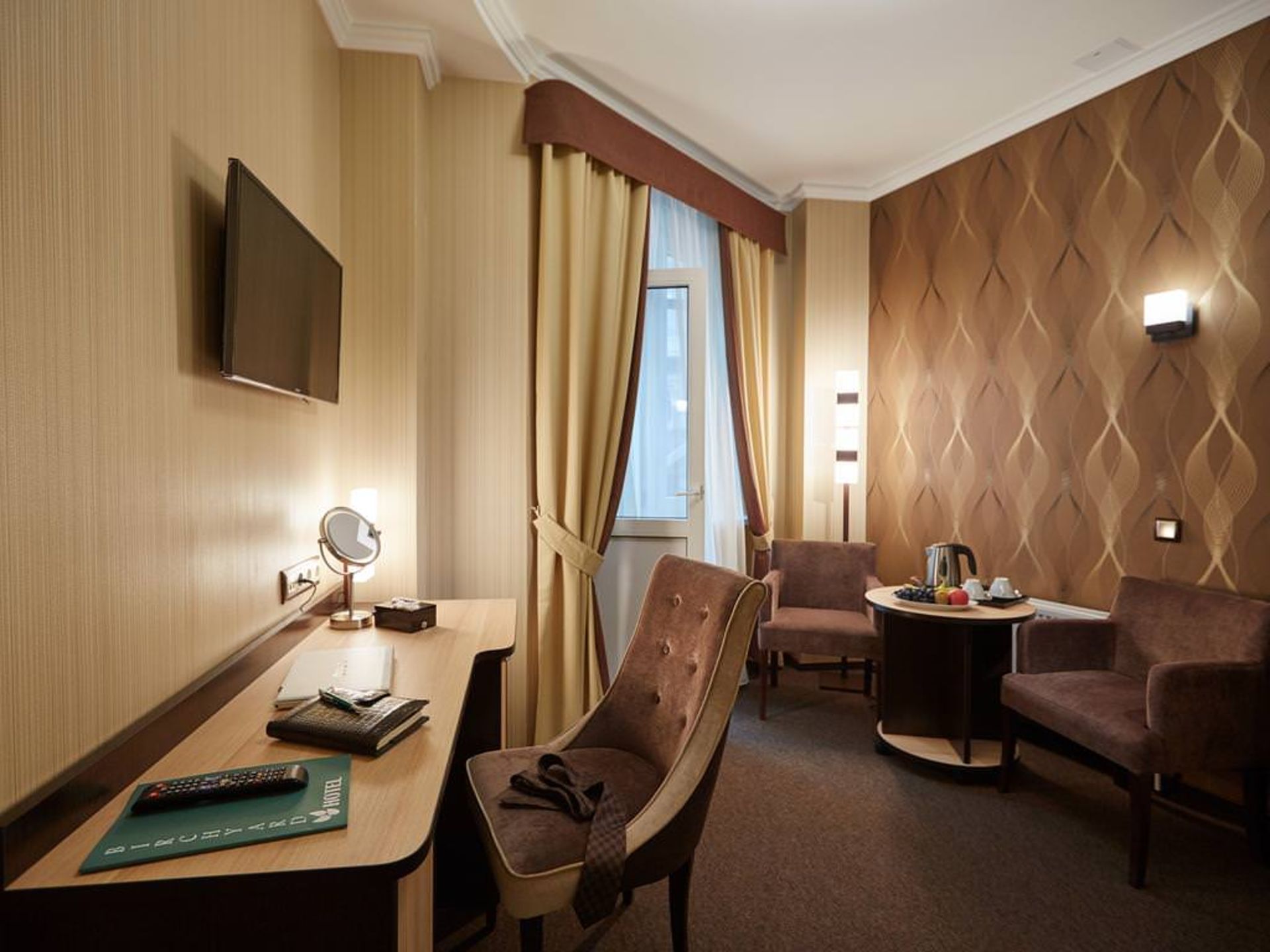 هتل بریچ یارد (Birch Yard Hotel)